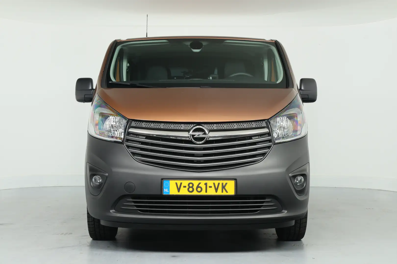 Opel Vivaro 1.6 CDTI L2H1 DC Sport EcoFlex | Dealer Onderhoude Bruin - 2