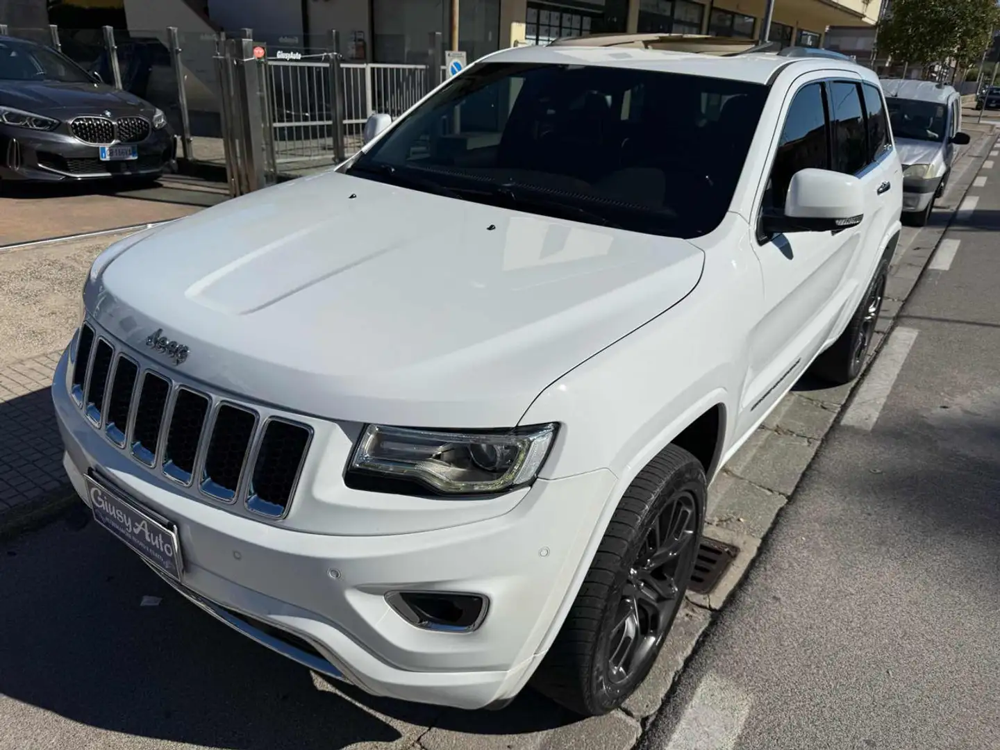 Jeep Grand Cherokee 3.0 V6 CRD 250 CV Multijet II Overland Blanc - 1
