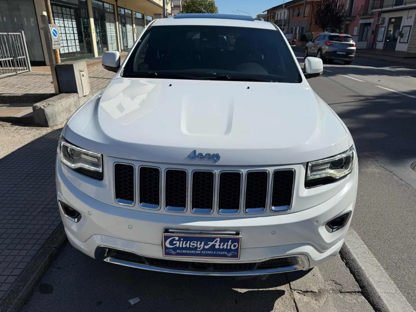 Jeep Grand Cherokee 3.0 V6 CRD 250 CV Multijet II Overland Blanc - 2