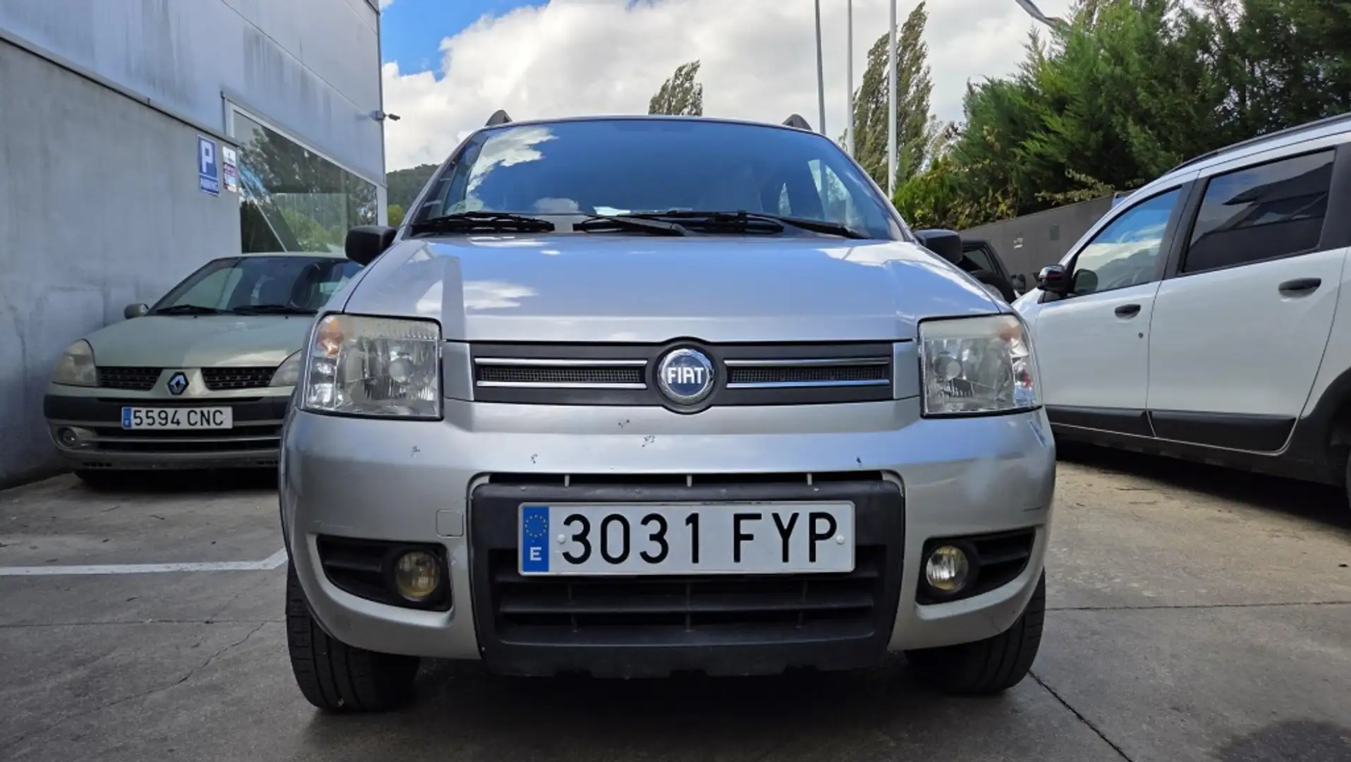 Fiat Panda 4x4 1.3Mjt Climbing Gris - 2