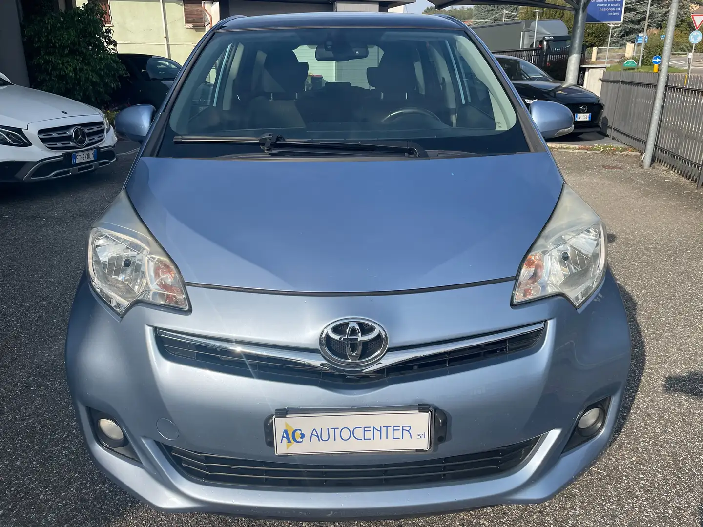 Toyota Verso-S 1.3 Active cvt Bleu - 2