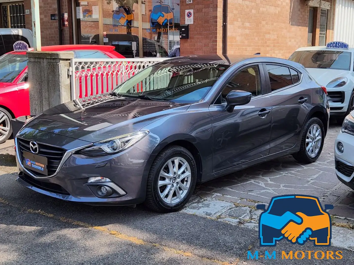 Mazda 3 1.5 Skyactiv-D Exceed Grigio - 1