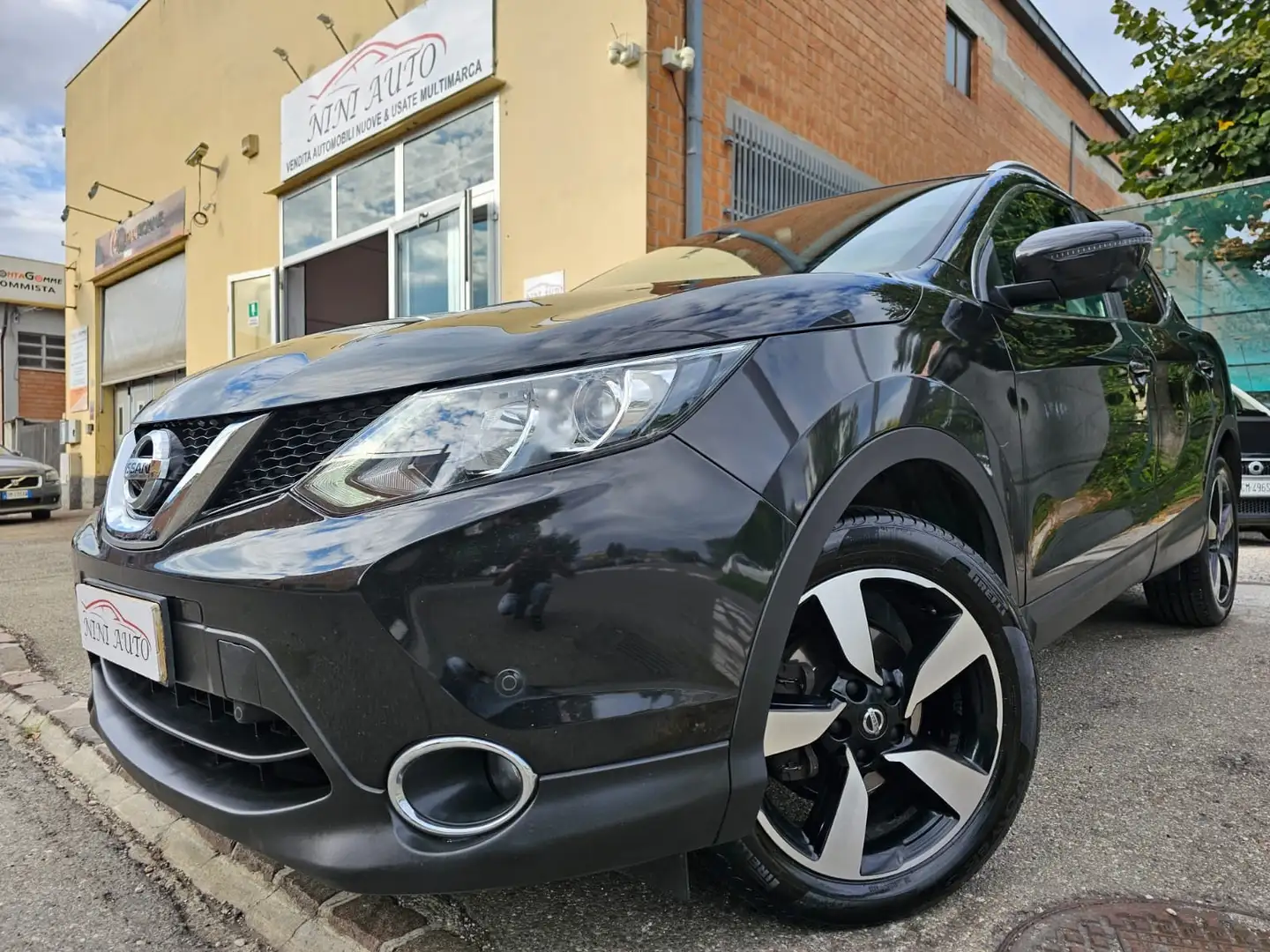 Nissan Qashqai 1.6 dCi 130cv Tekna*360°*Navi*Tetto*Pdc*Led*Euro6B Noir - 1