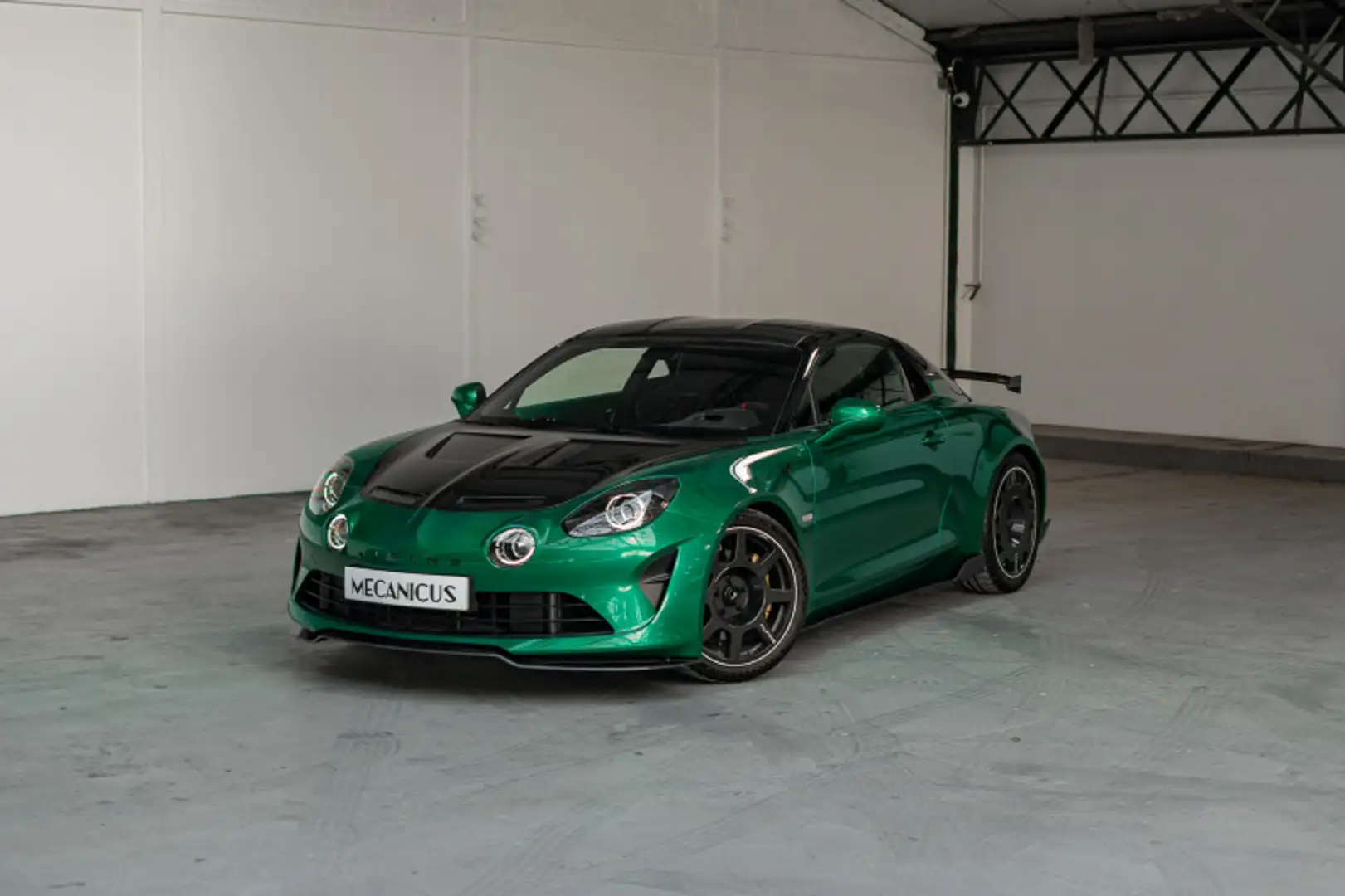 Alpine A110 *Peinture Héritage* Verde - 1