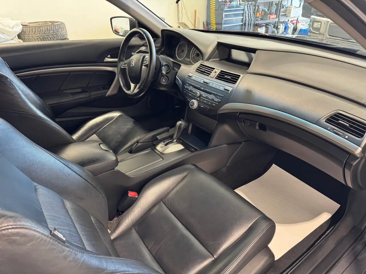 Honda Accord снимка Honda Accord