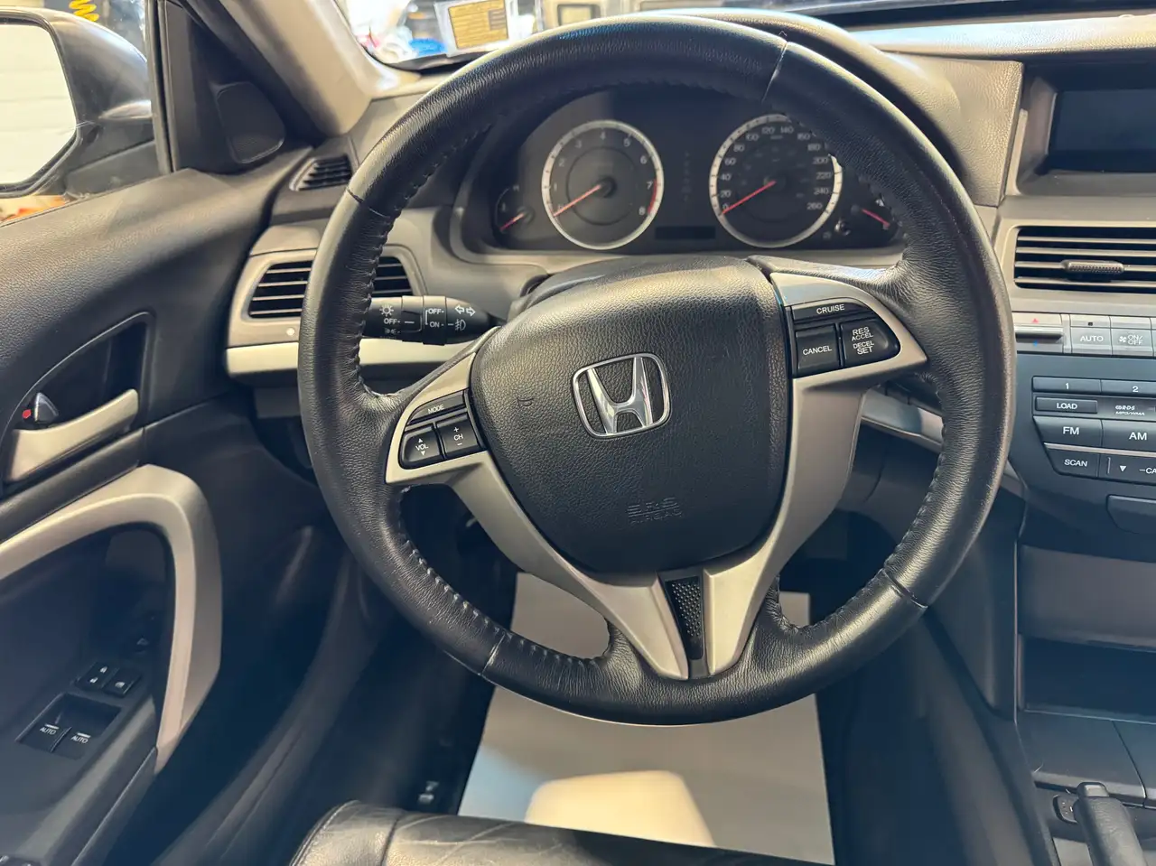 Honda Accord снимка Honda Accord
