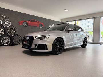 QUATTRO *PANO*ACC*MIT NUR 35.184 KM*TOP PREIS