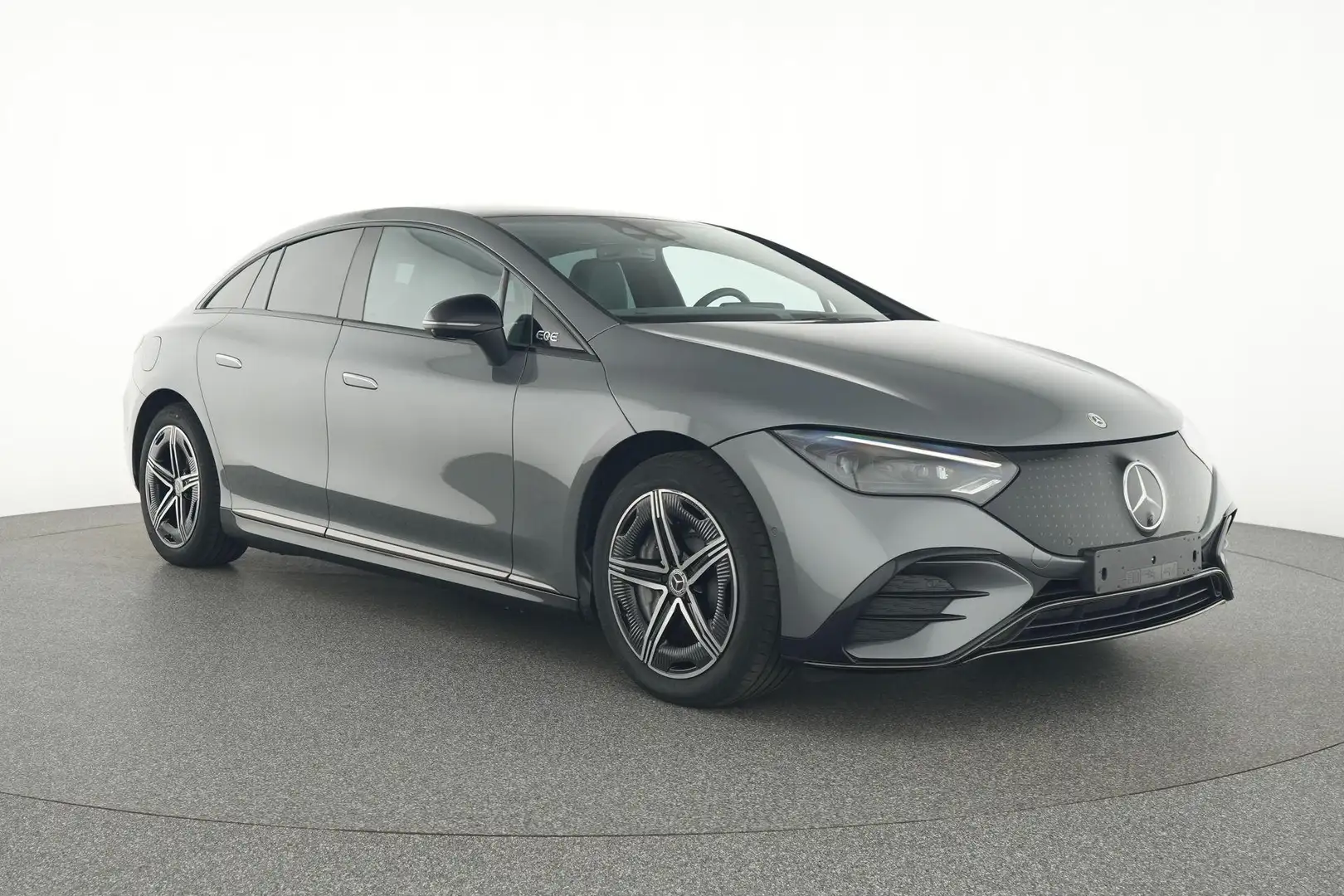 Mercedes-Benz EQE 300 Berline AMG Line | Panoramisch dak | 360° Parkeerp Grijs - 2