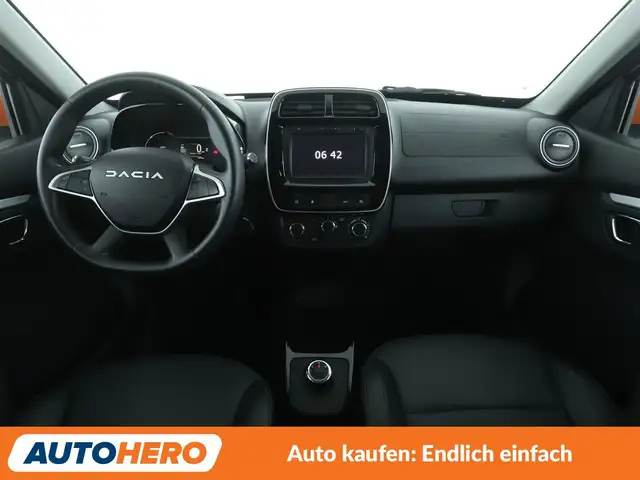 Dacia Spring view 12