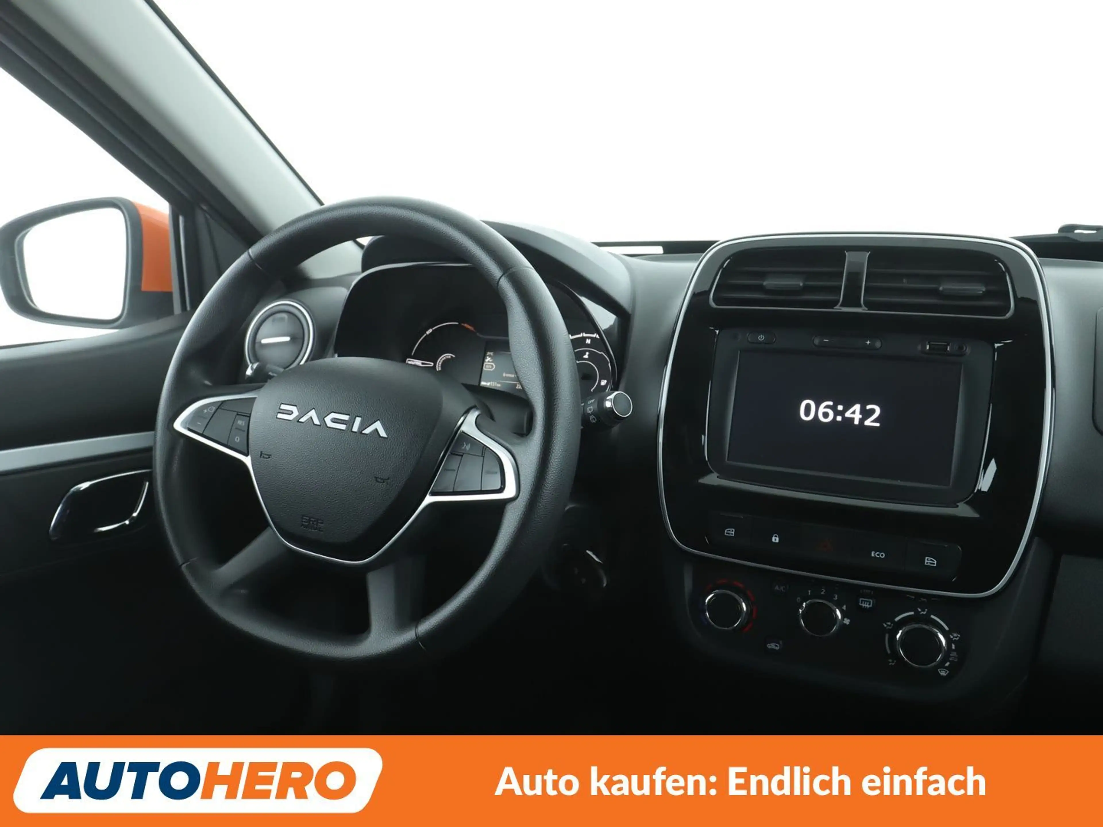 Dacia Spring electric drive 33 kW Essential Aut.*NAVI*PDC* — photo 13