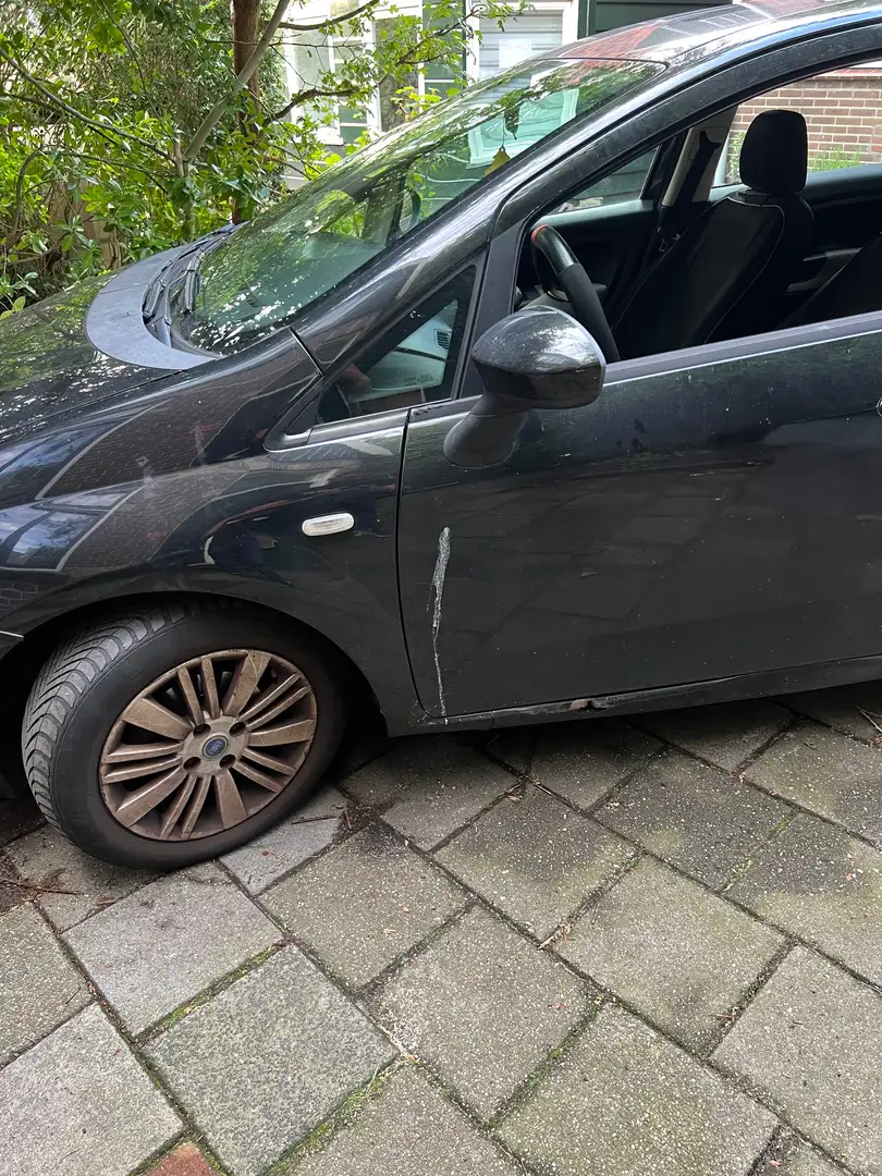 Fiat Punto Punto 1.4 Dynamic Zwart - 2