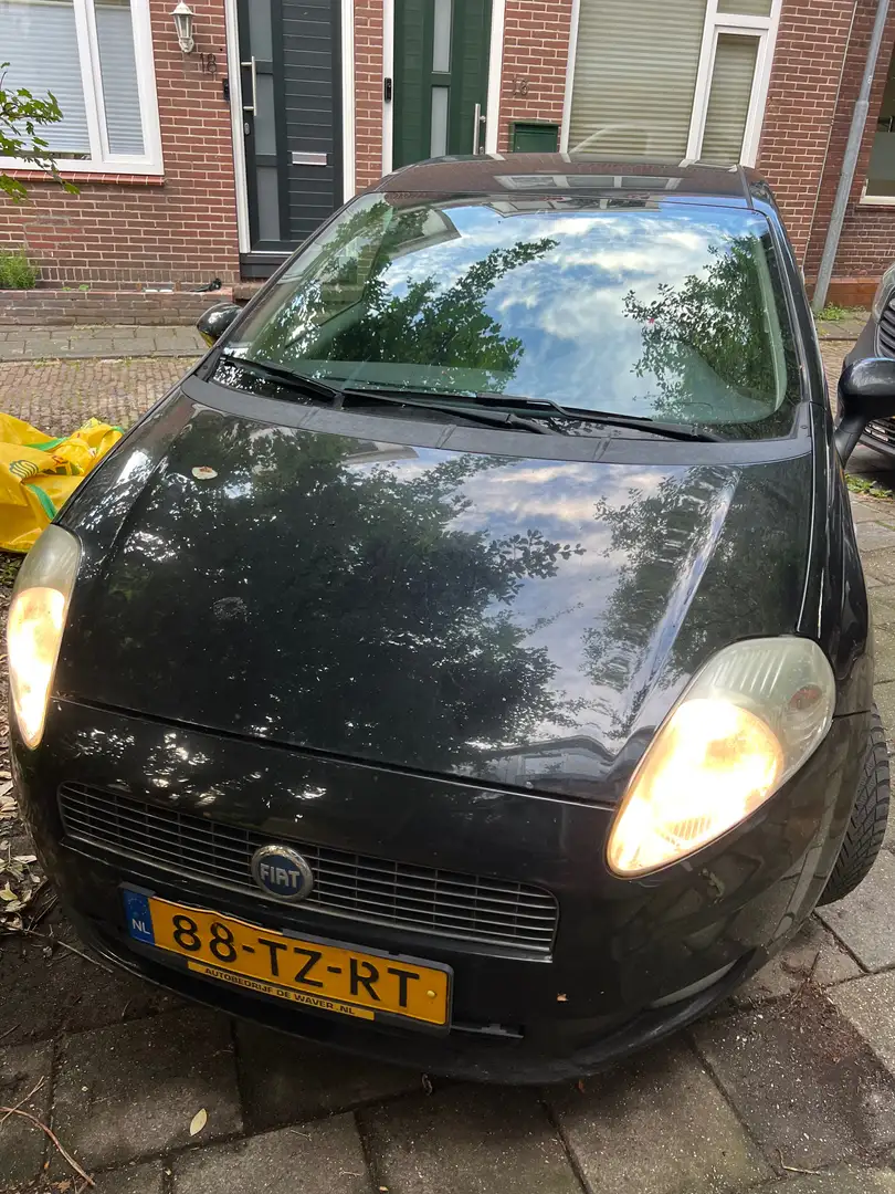 Fiat Punto Punto 1.4 Dynamic Zwart - 1