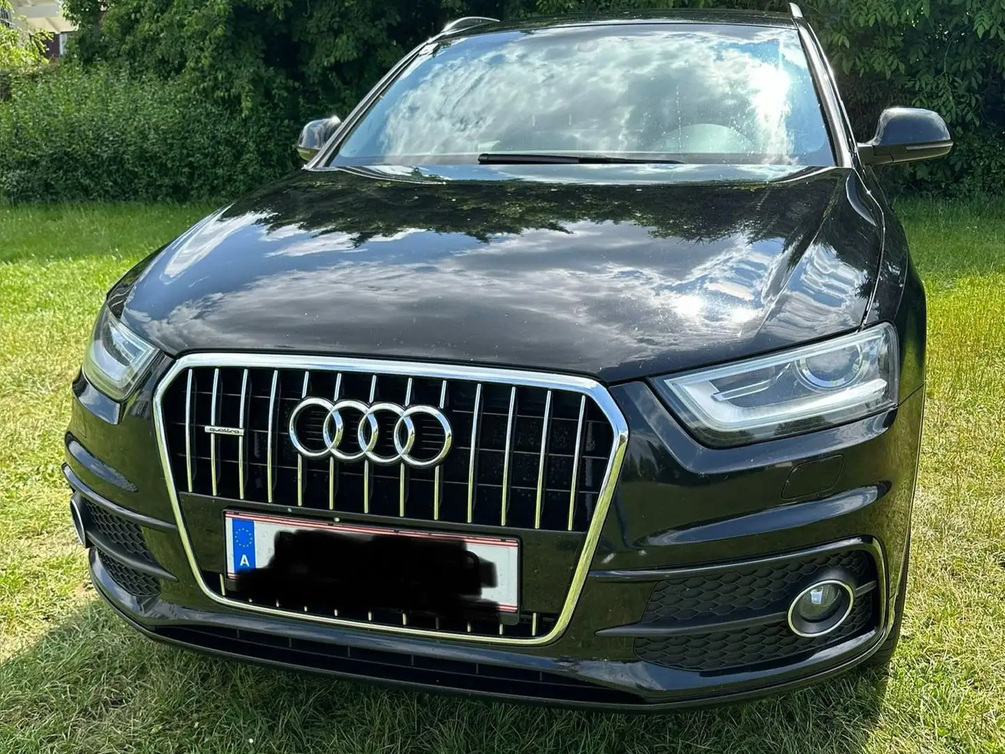 Audi Q3 Q3 2,0 TDI quattro s-line Schwarz - 1