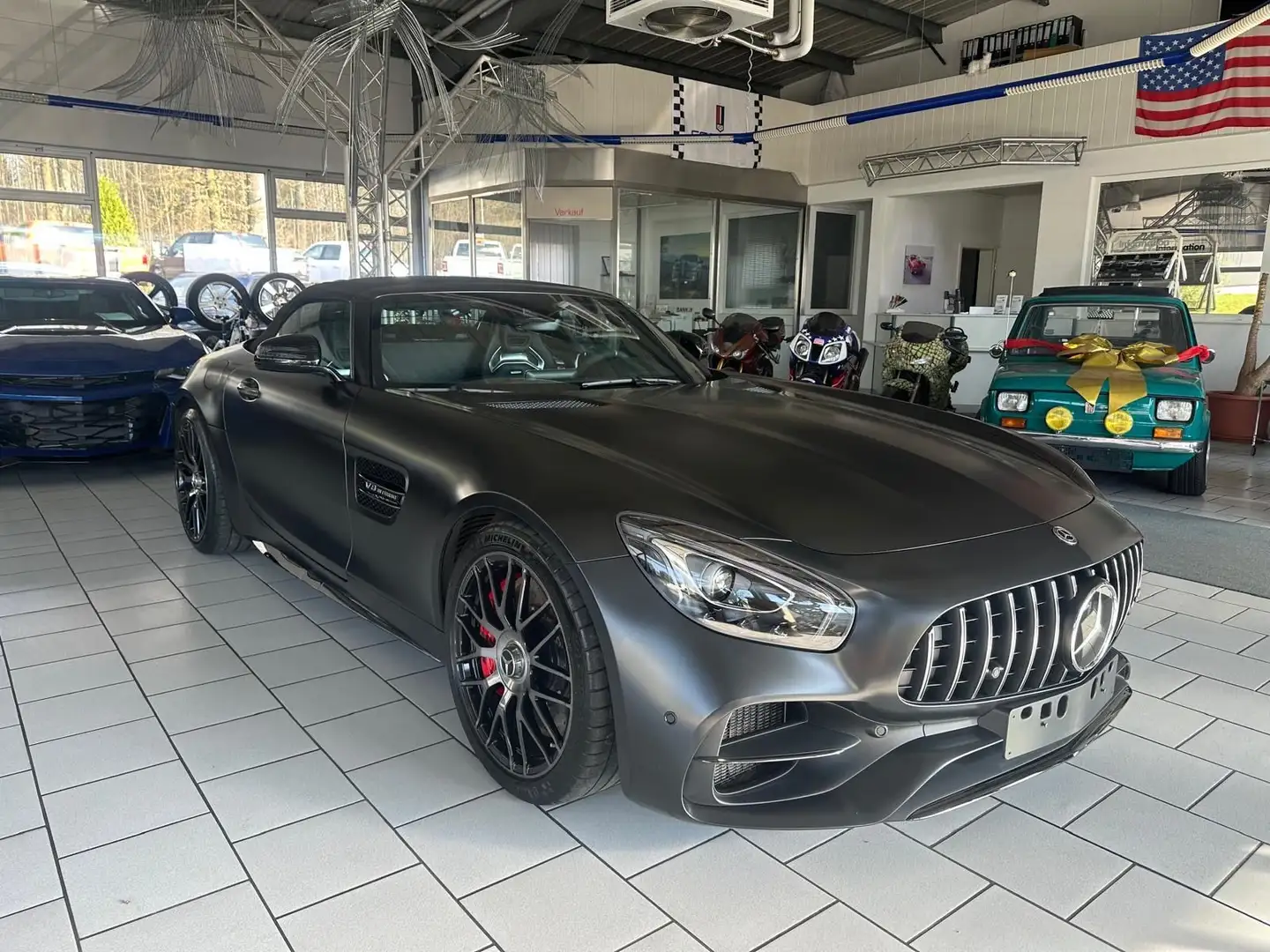Mercedes-Benz AMG GT C Roadster 50 Edition Grey - 2