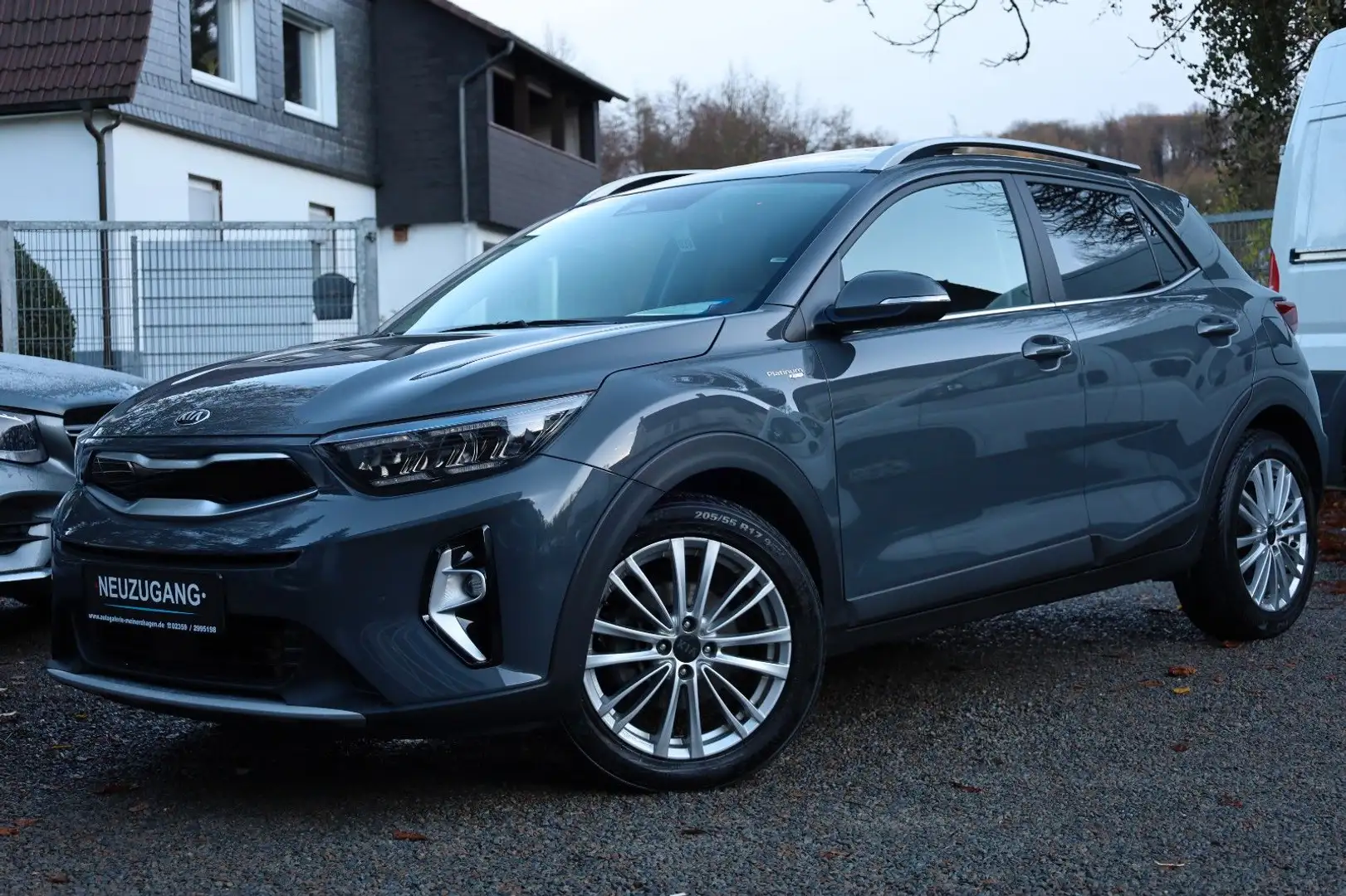 Kia Stonic 1.0 T-GDI Platinum Edition/SCHIEBEDACH/ Gris - 1