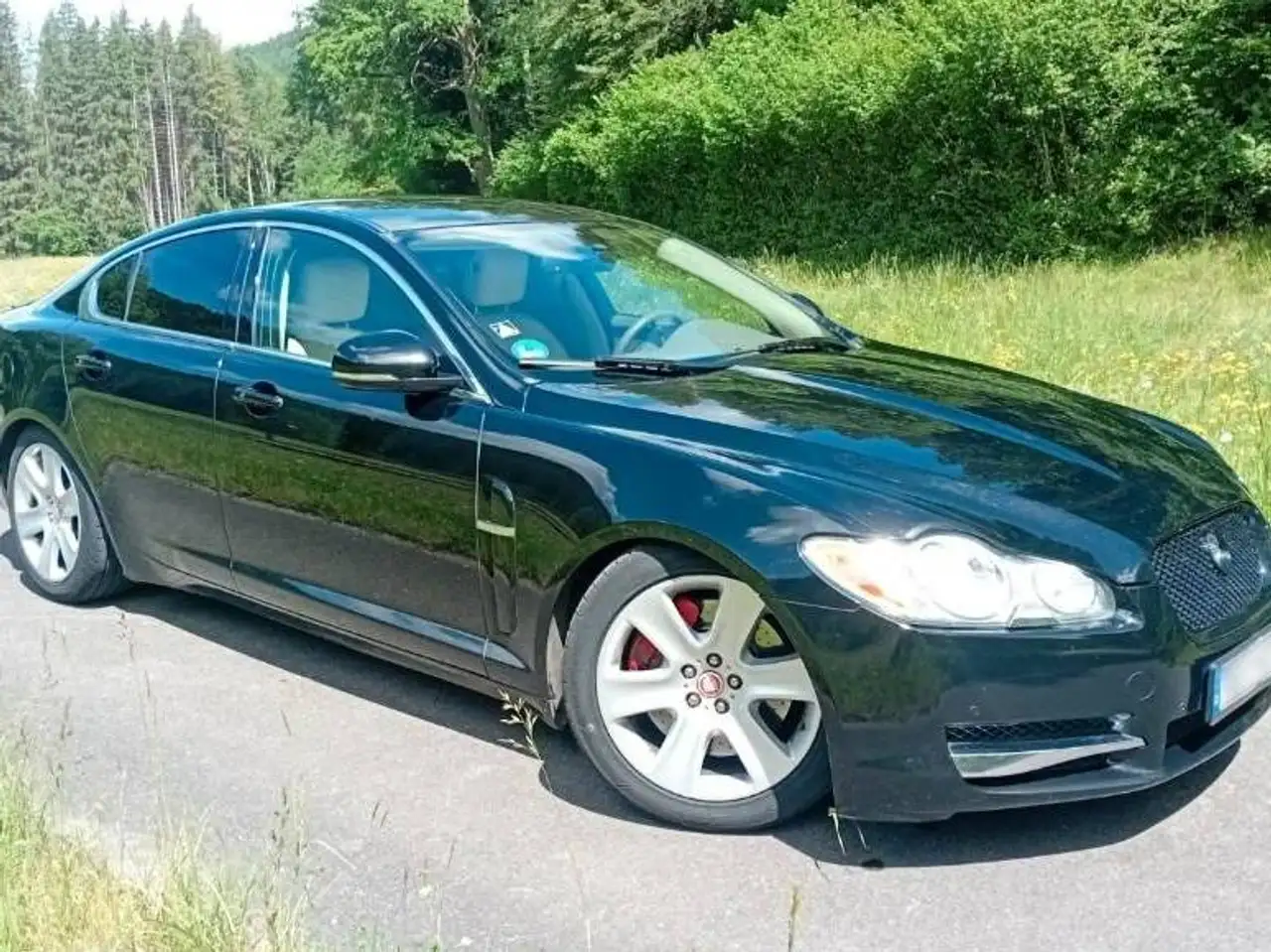 Jaguar XF