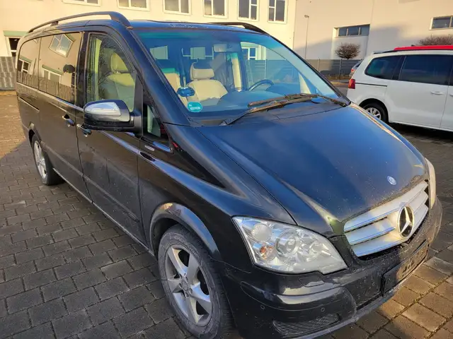 Mercedes-Benz Viano Viano 2.2 CDI lang 8-S/NAV/2xTÜREN/XENON