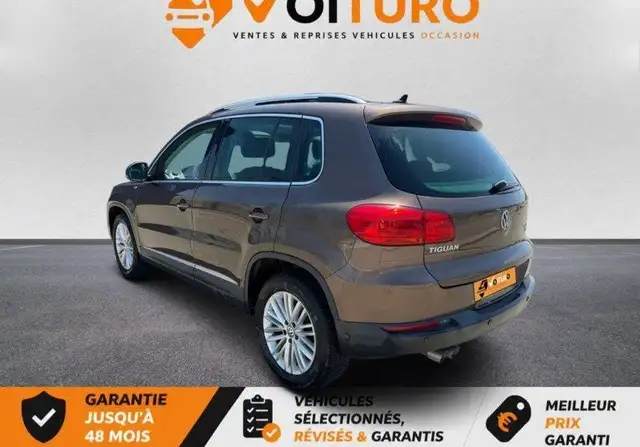 Volkswagen Tiguan view 4