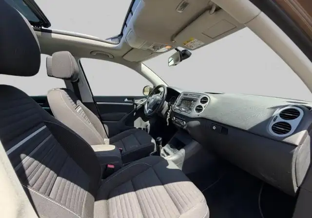 Volkswagen Tiguan view 8