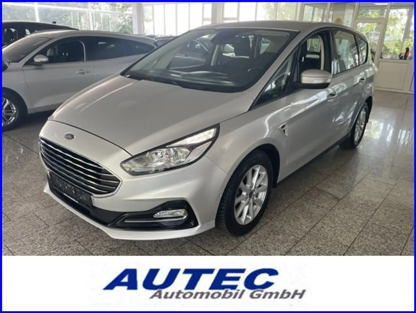 Ford S-Max Titanium 2.0 TDCI SPURHALTE+KAMERA+AHK Grau - 1