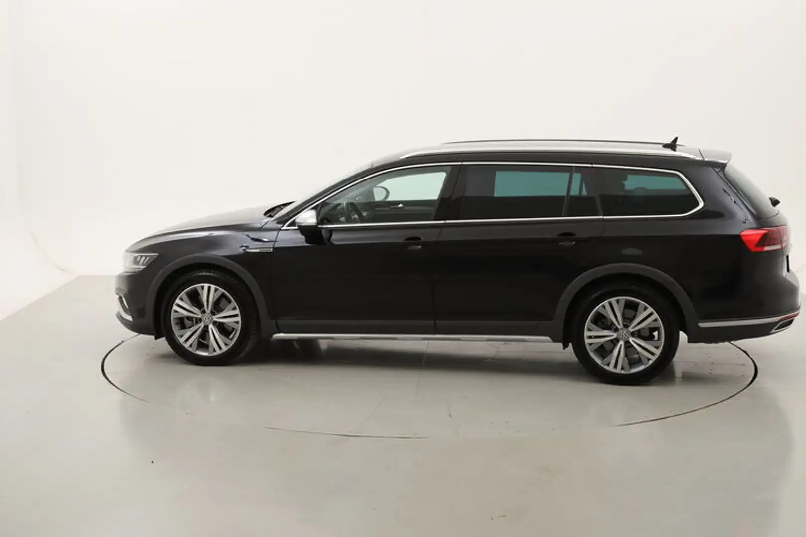 Volkswagen Passat Alltrack Alltrack 4MOTION DSG 2.0 Diesel 240CV Чорний - 2