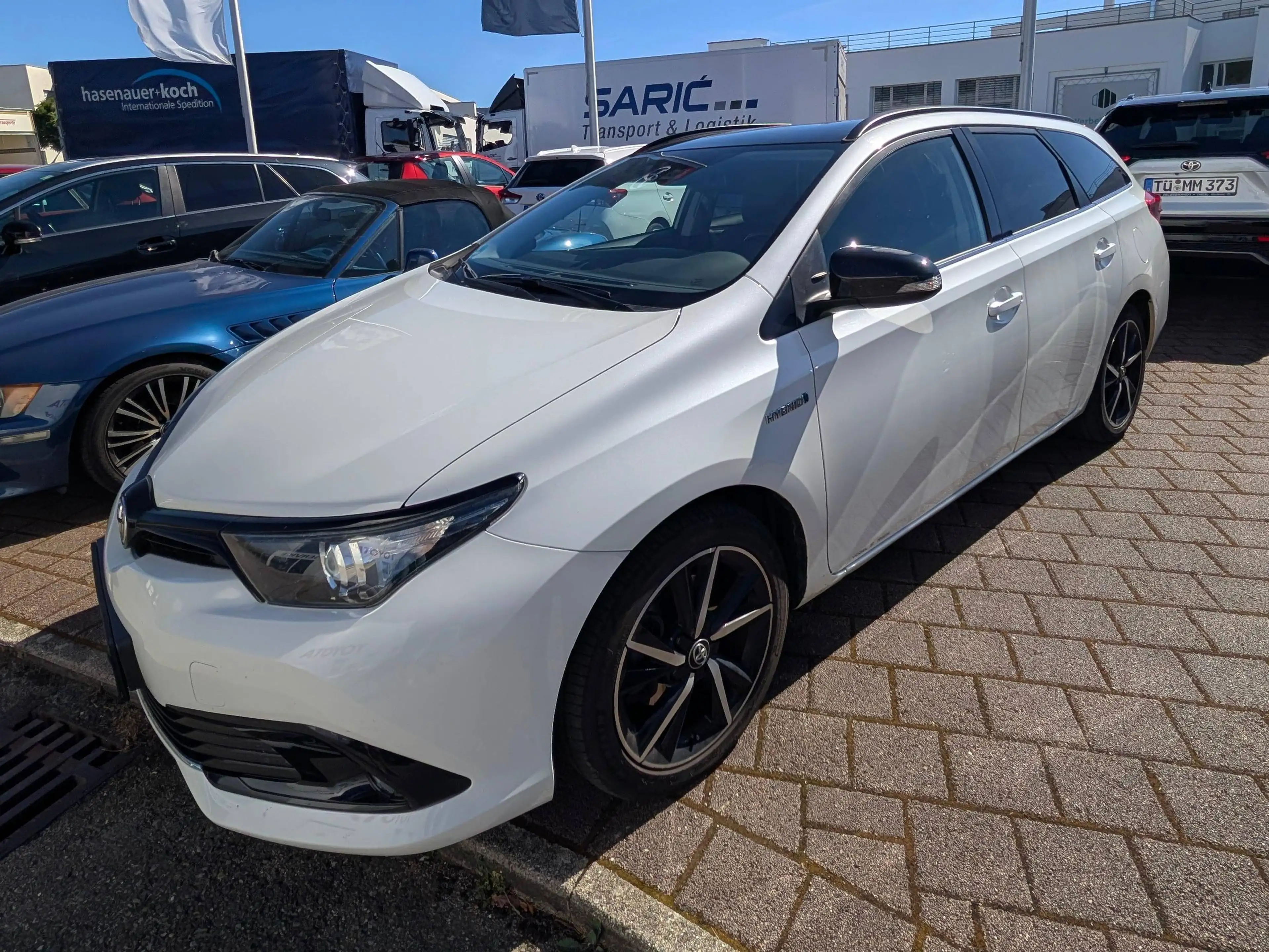 Toyota Auris Auris Touring Sports Hybrid 1.8 VVT-i Hybrid Automatik Touring Sports Team Deutschland — photo 2
