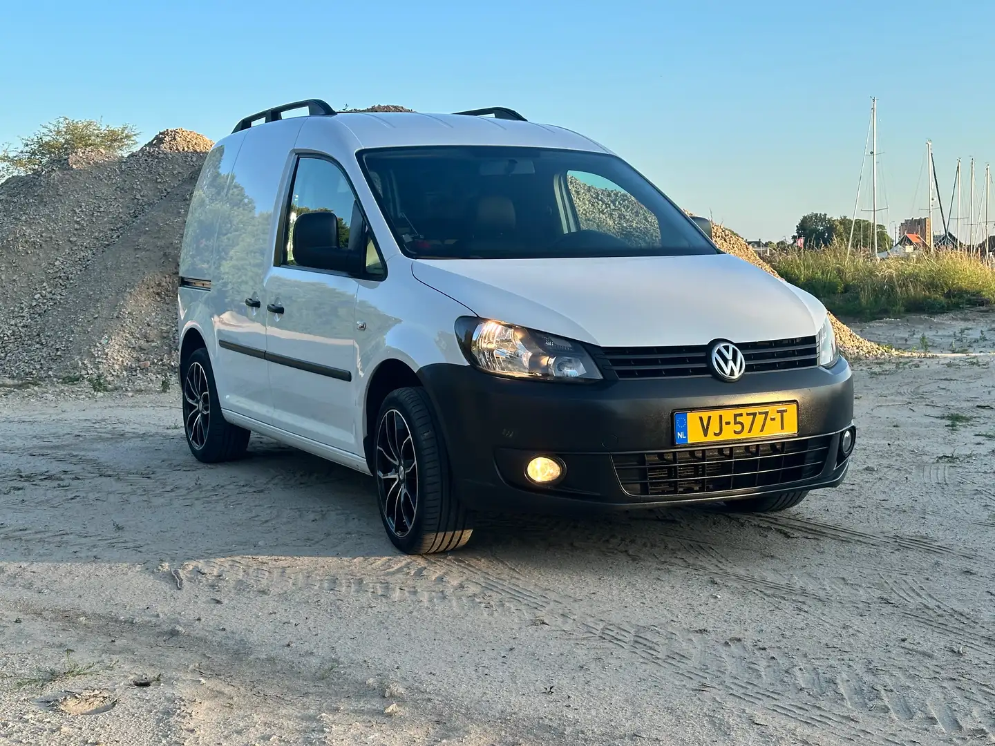 Volkswagen Caddy Caddy 1.6 TDI BMT Wit - 1
