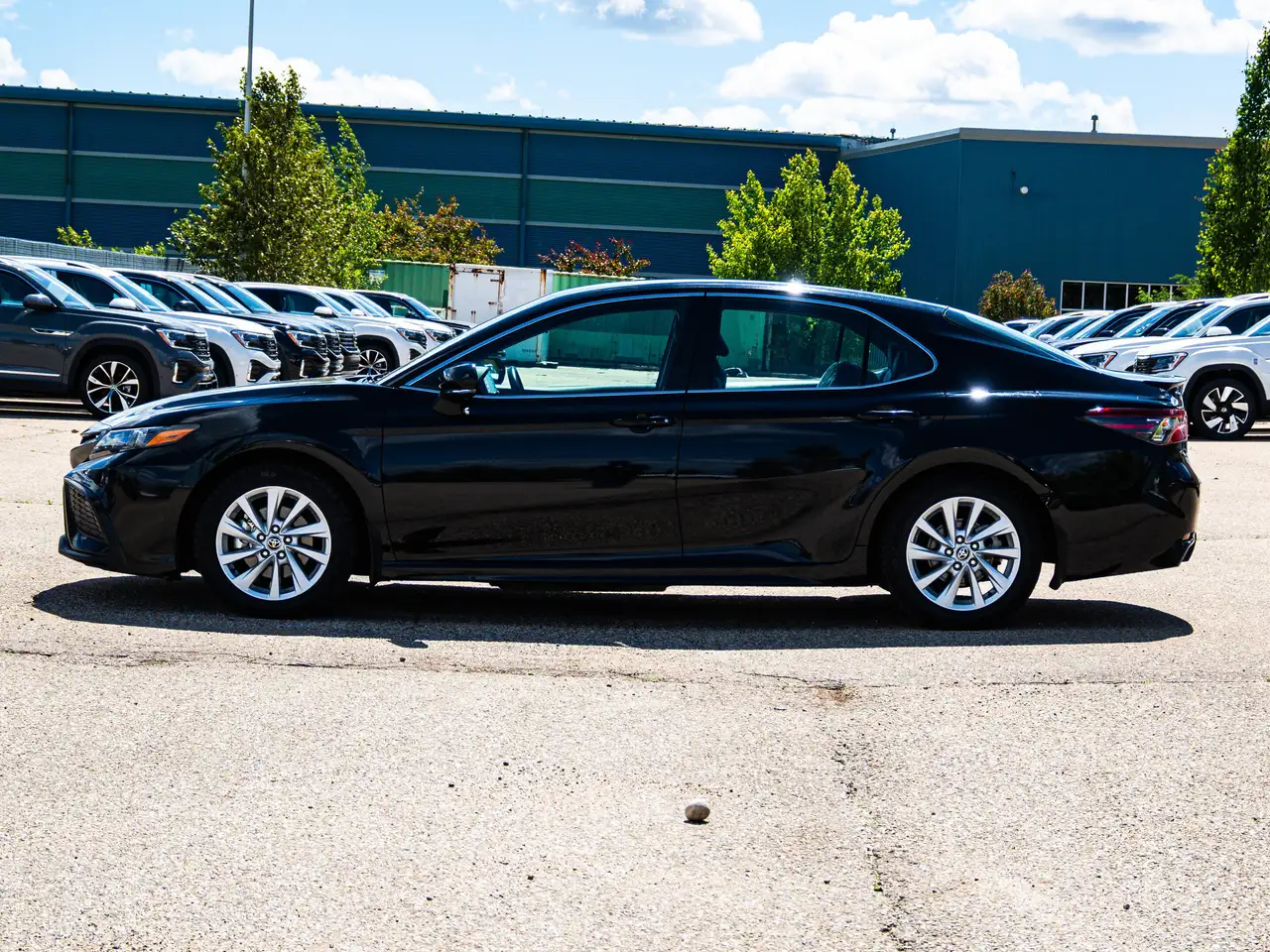 Toyota Camry снимка Toyota Camry