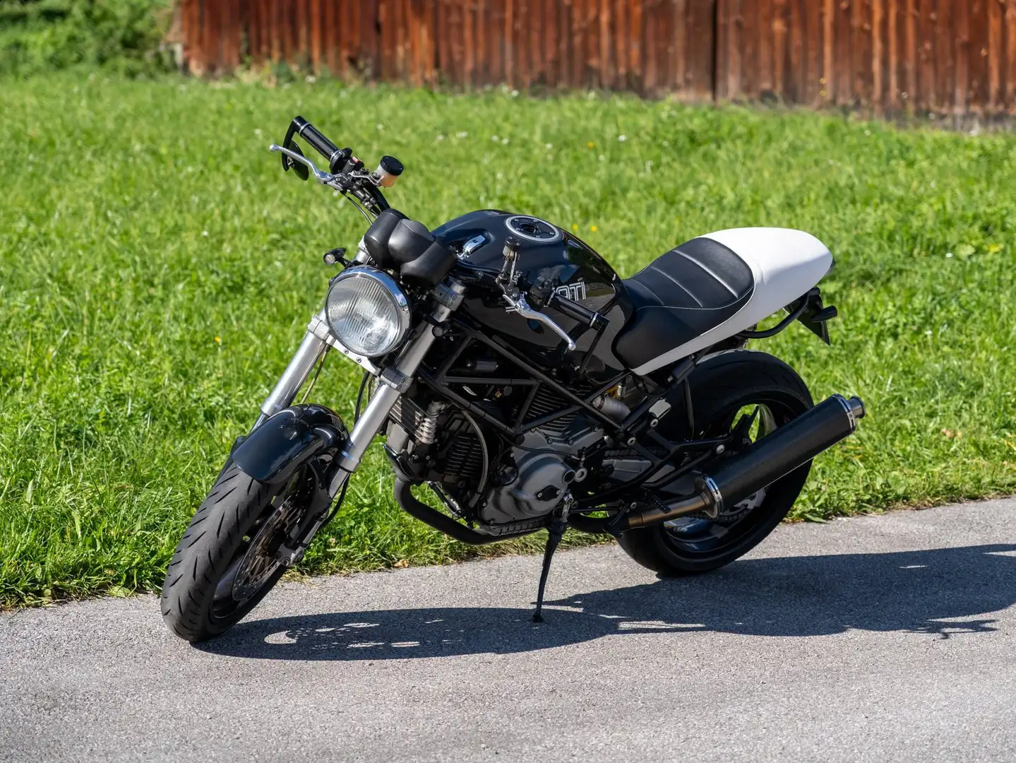 Ducati Monster 900 s i.e. Dark Noir - 1