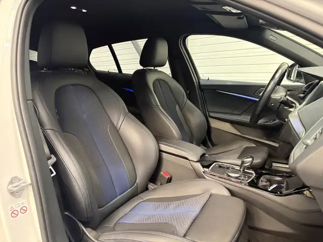 BMW 1 Series view 10