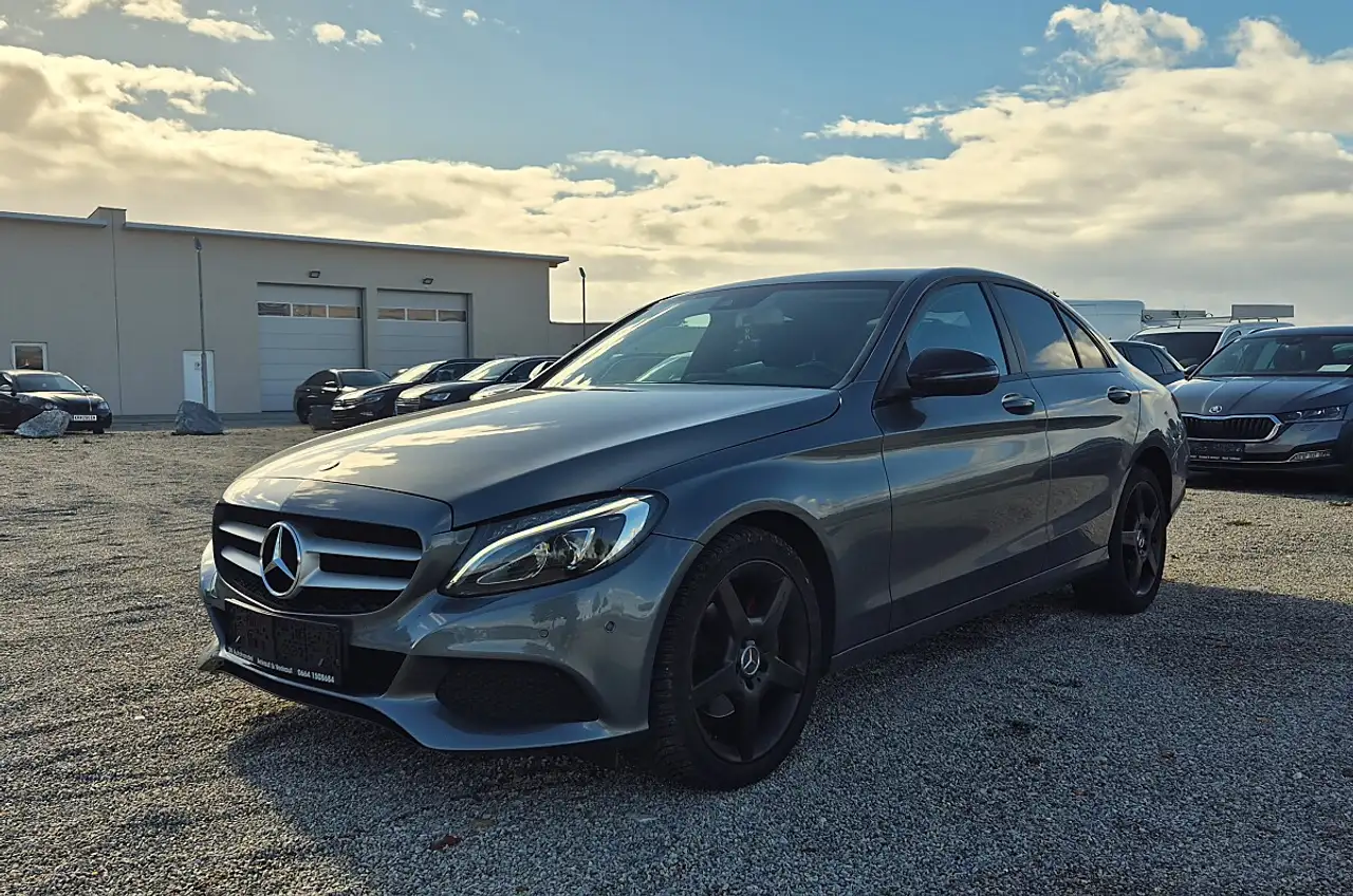 Mercedes-Benz C 220
