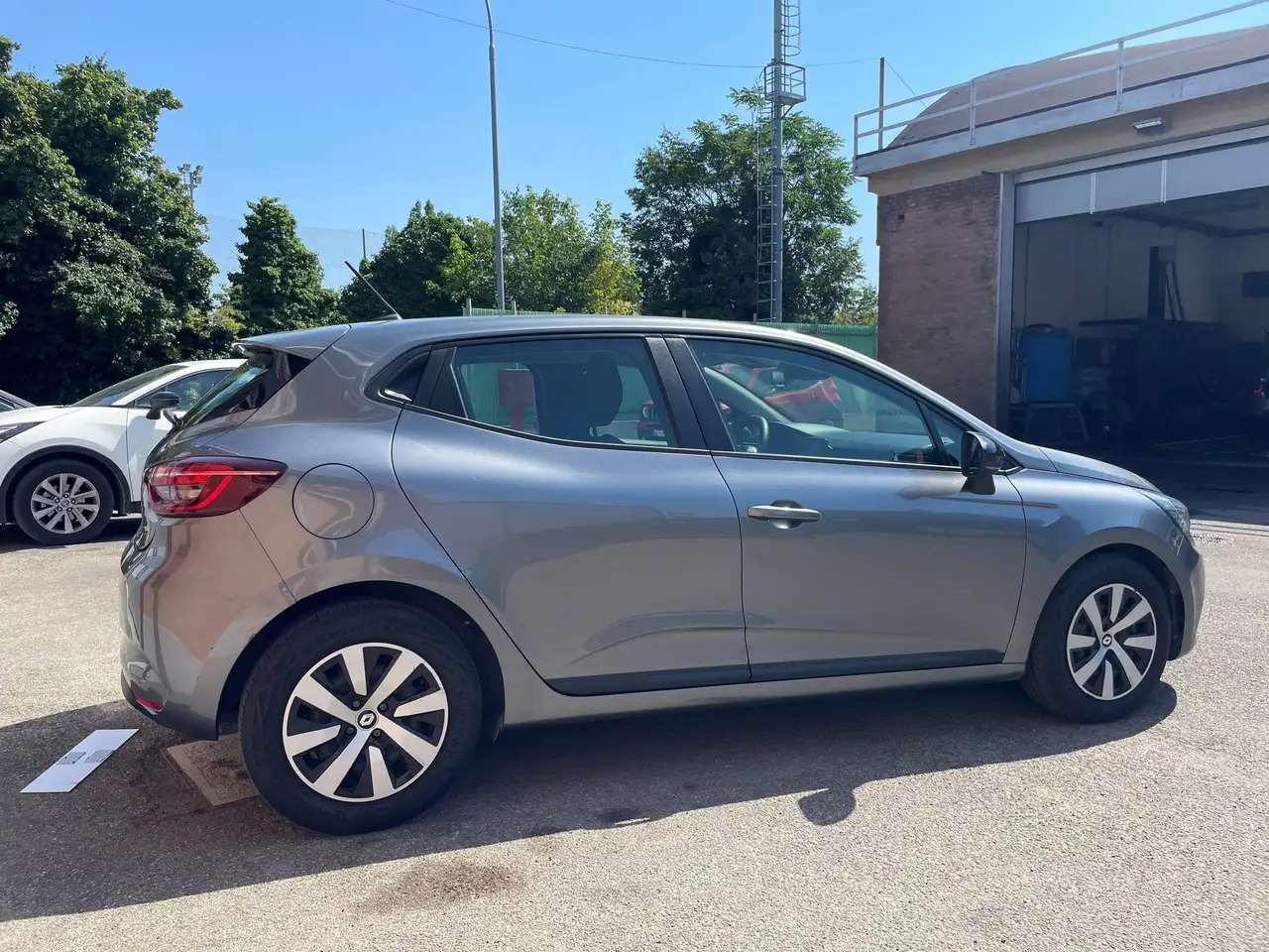 Renault Clio 1.0 tce Techno Gpl 100cv, миниатюра 9