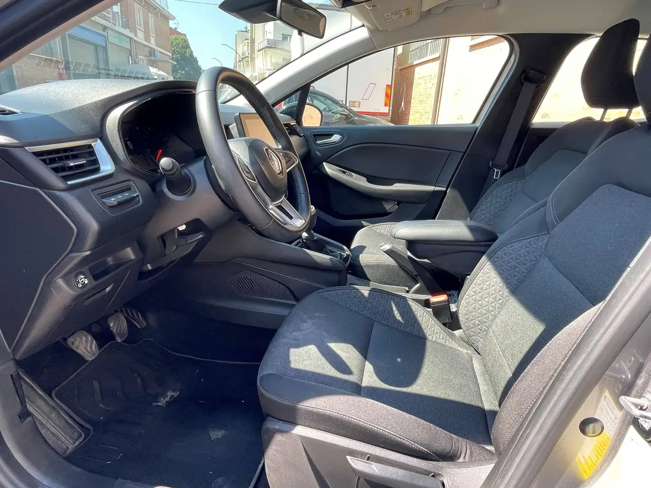Renault Clio 1.0 tce Techno Gpl 100cv, миниатюра 12