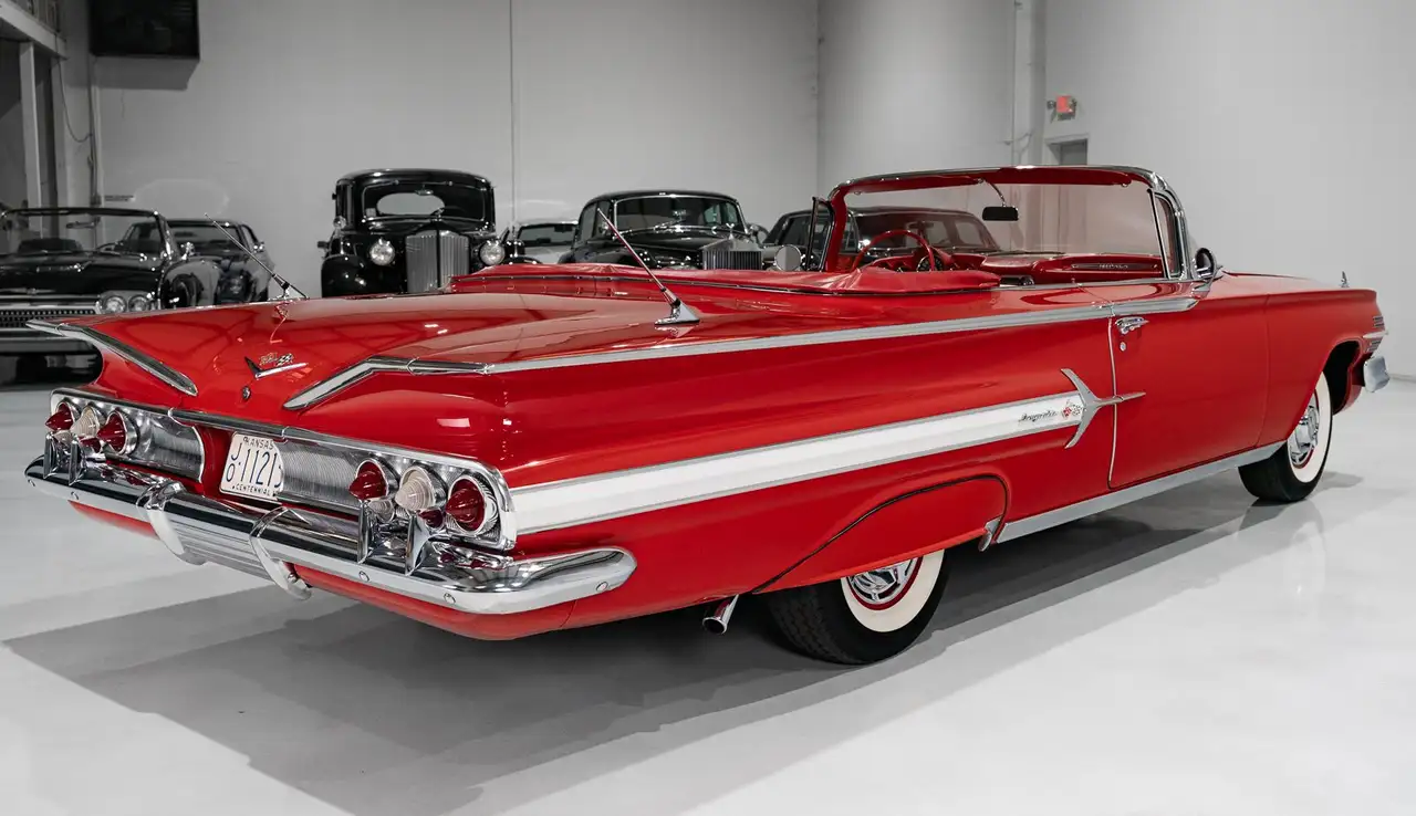Chevrolet Impala 348/320HP CONVERTIBLE (ONLY 16,443 MILES) ONLY 16,443 MILES, foto 9