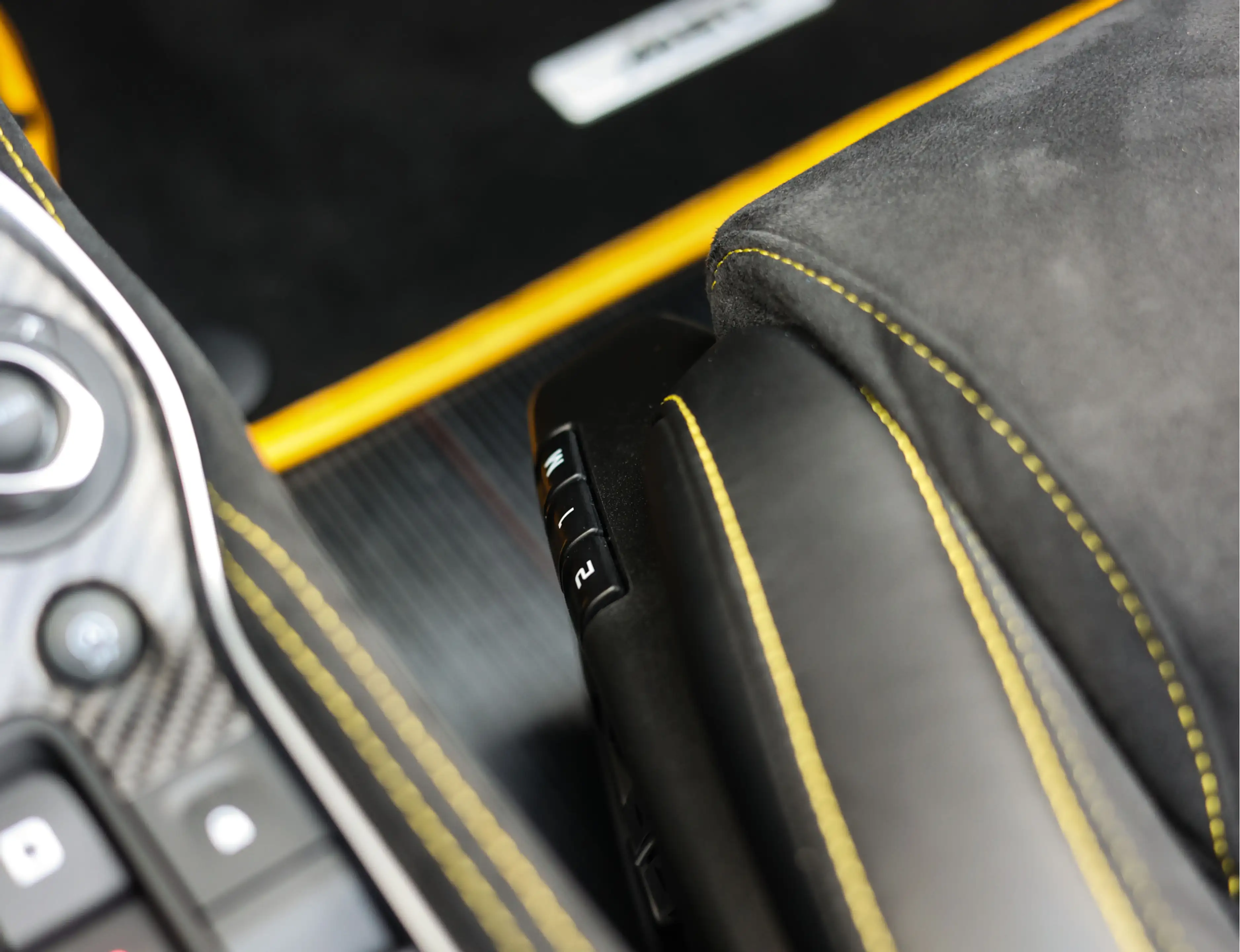 McLaren 600LT Spider 3.8 V8 | MSO - Novitec - Lift — photo 34