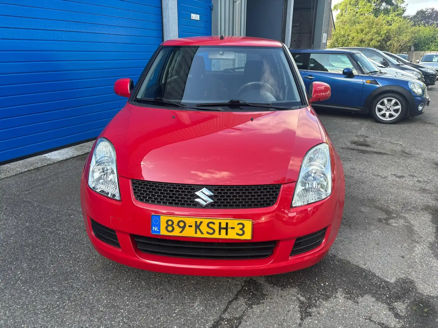 Suzuki Swift 1.3 GLS Rosso - 2