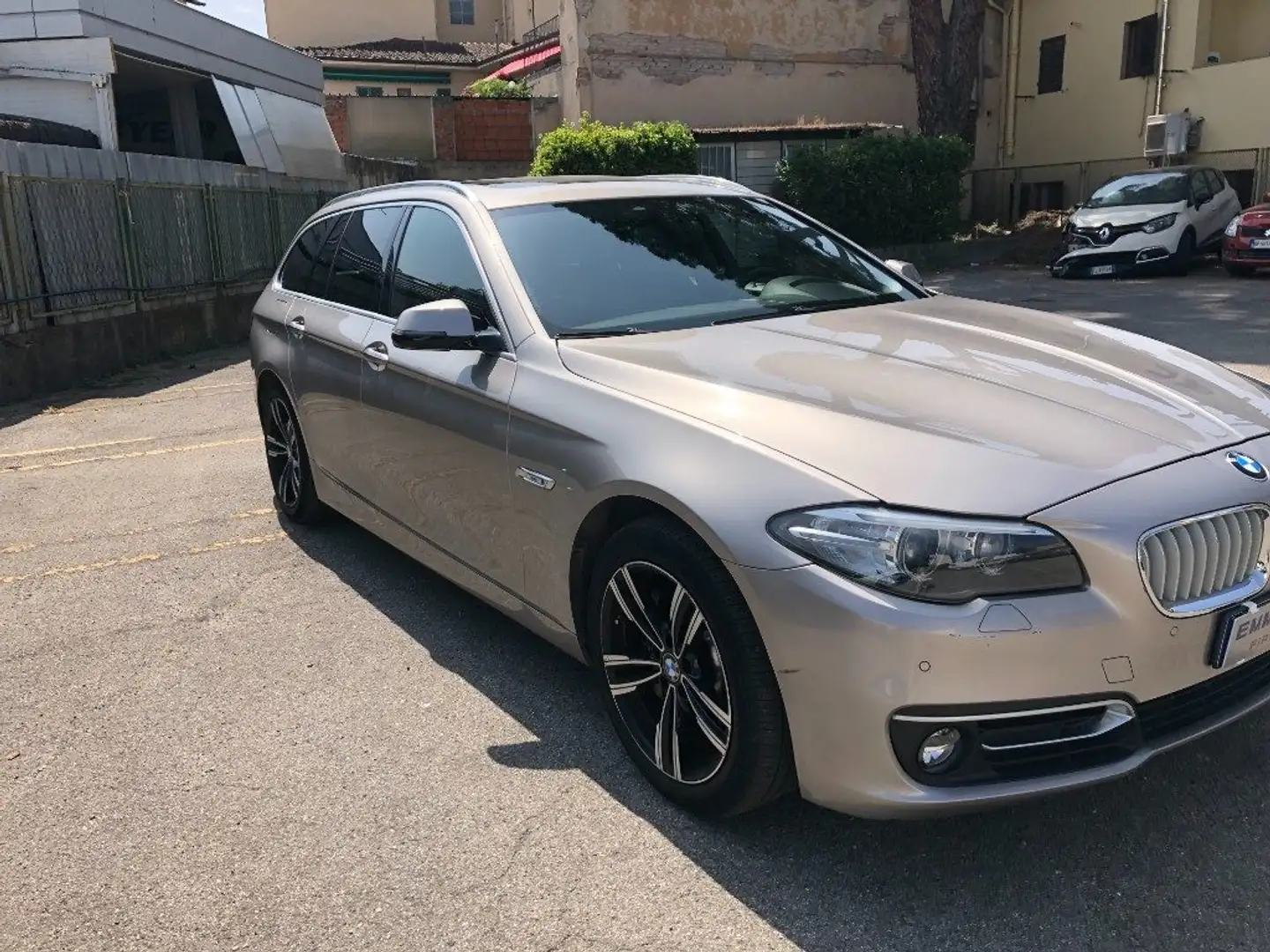 BMW 525 d xDrive Modern Gris - 2