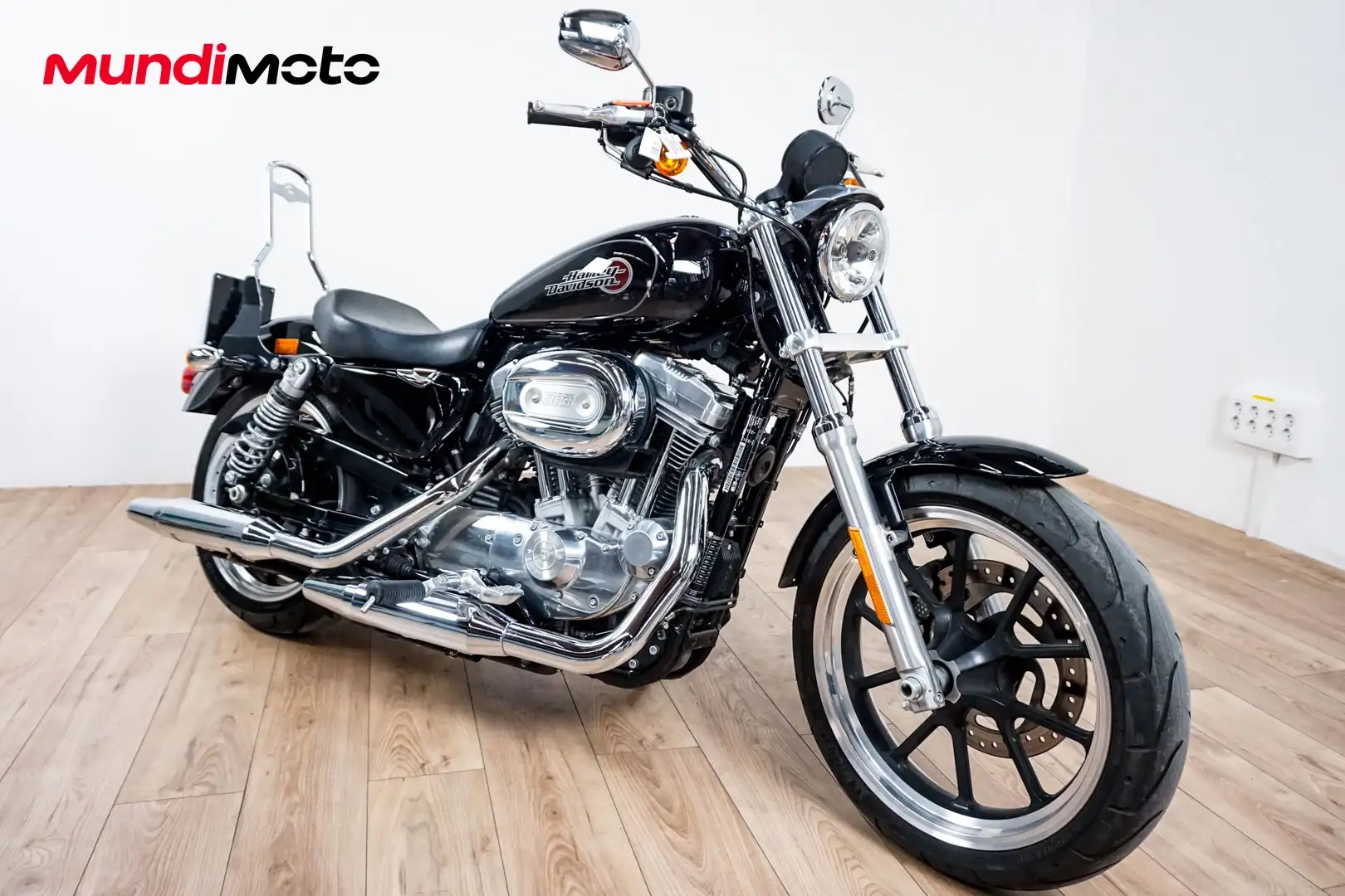 Harley-Davidson Sportster 883 - 2