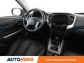 Mitsubishi L200 2.2 DI-D Diamand Doppelkabine 4WD Nero - thumbnail 13