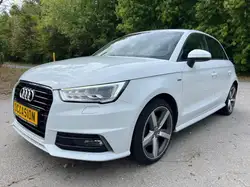 Audi A1 1.4 TFSI SLine Sportback S tronic sport Jante Navi