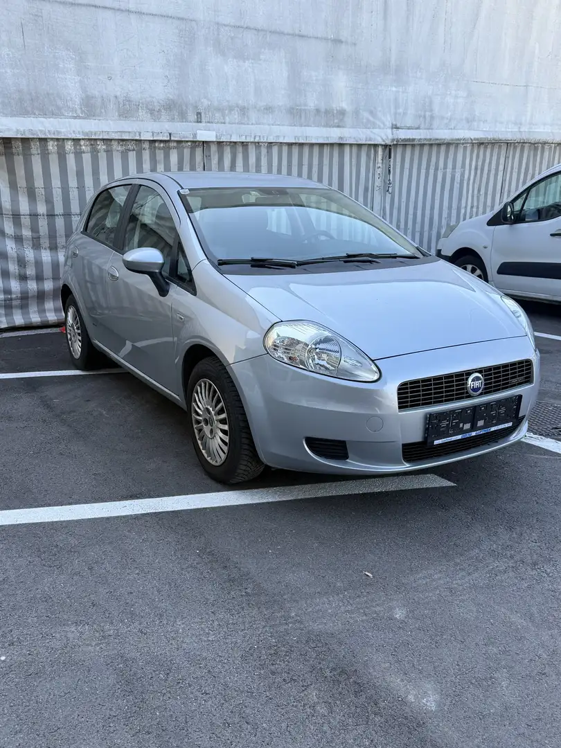 Fiat Punto 1,9 ELX JTD Blau - 1