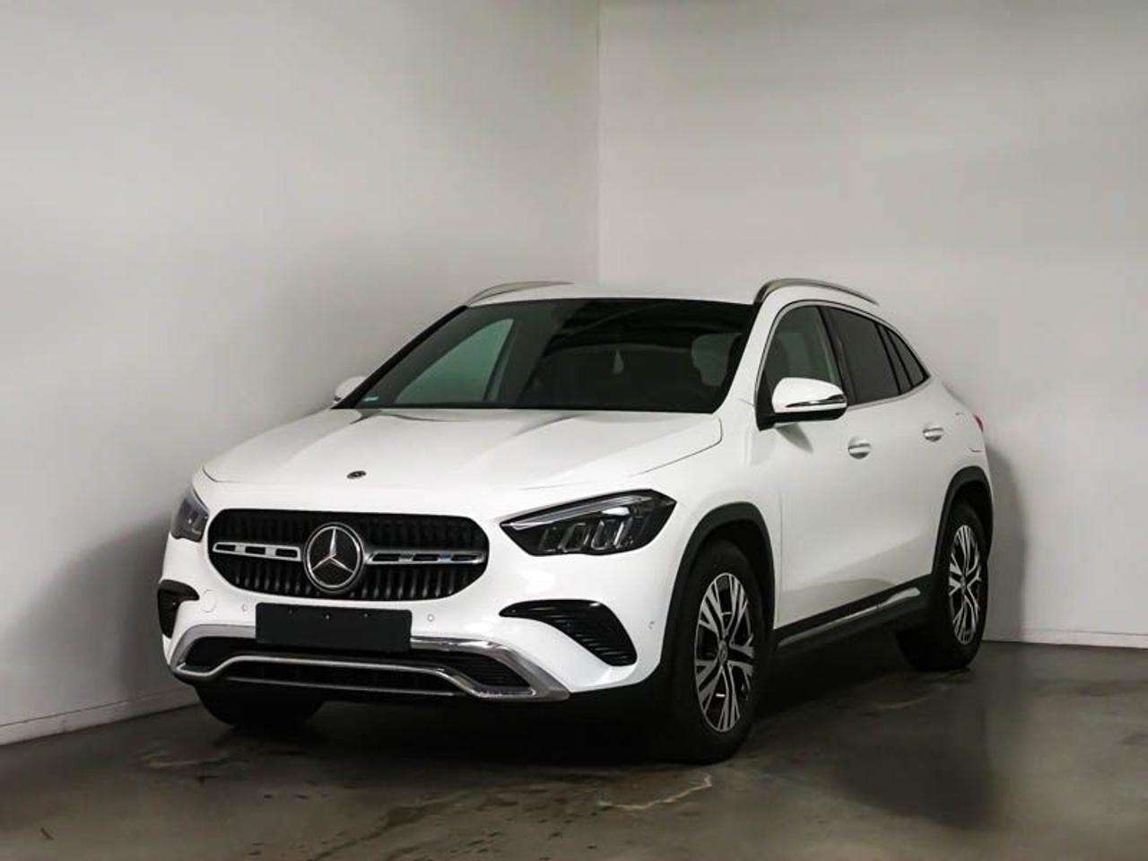 Mercedes-Benz GLA 180