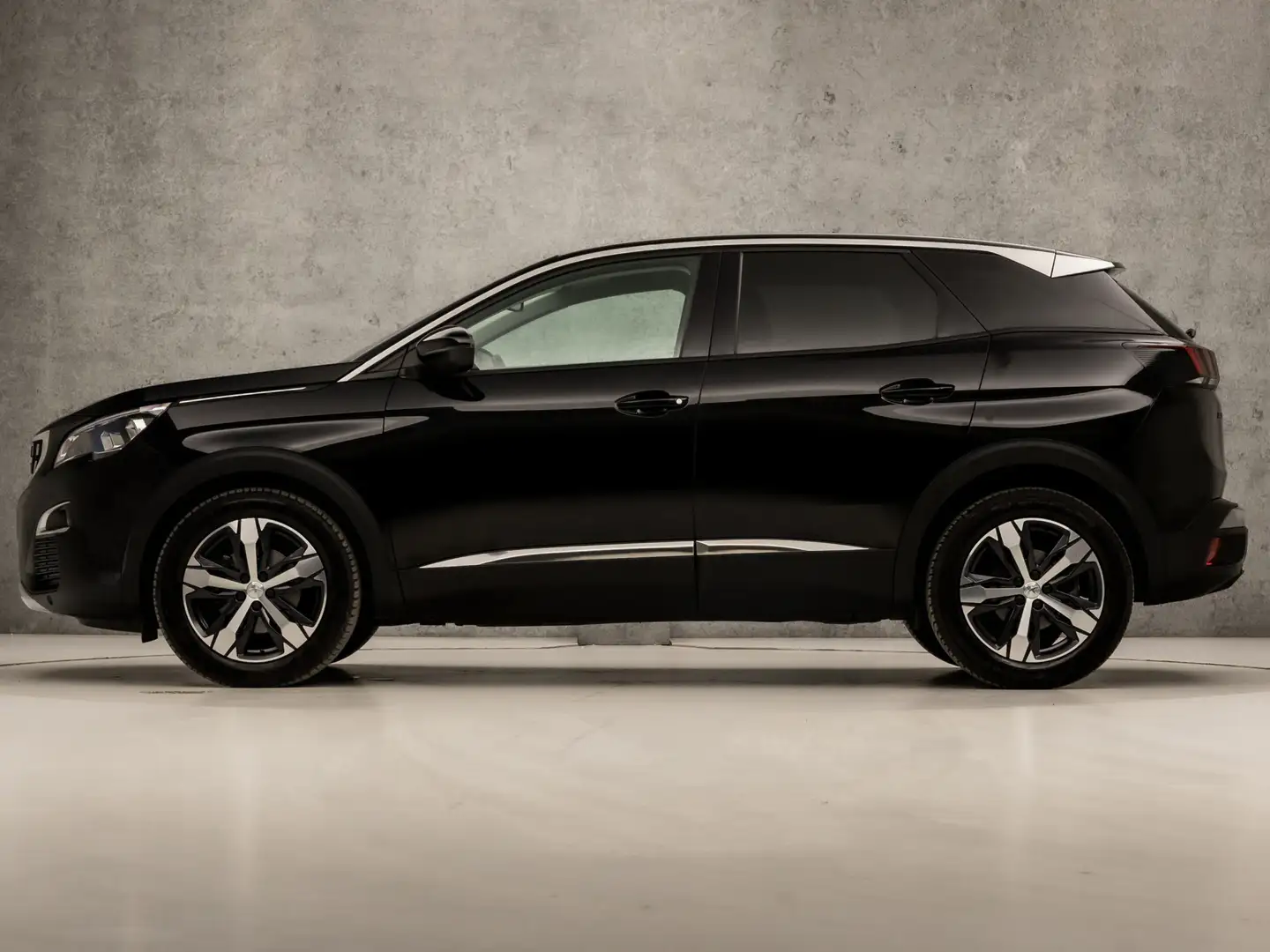 Peugeot 3008 1.2 PureTech Sport Automaat (APPLE CARPLAY, GROOT Noir - 2