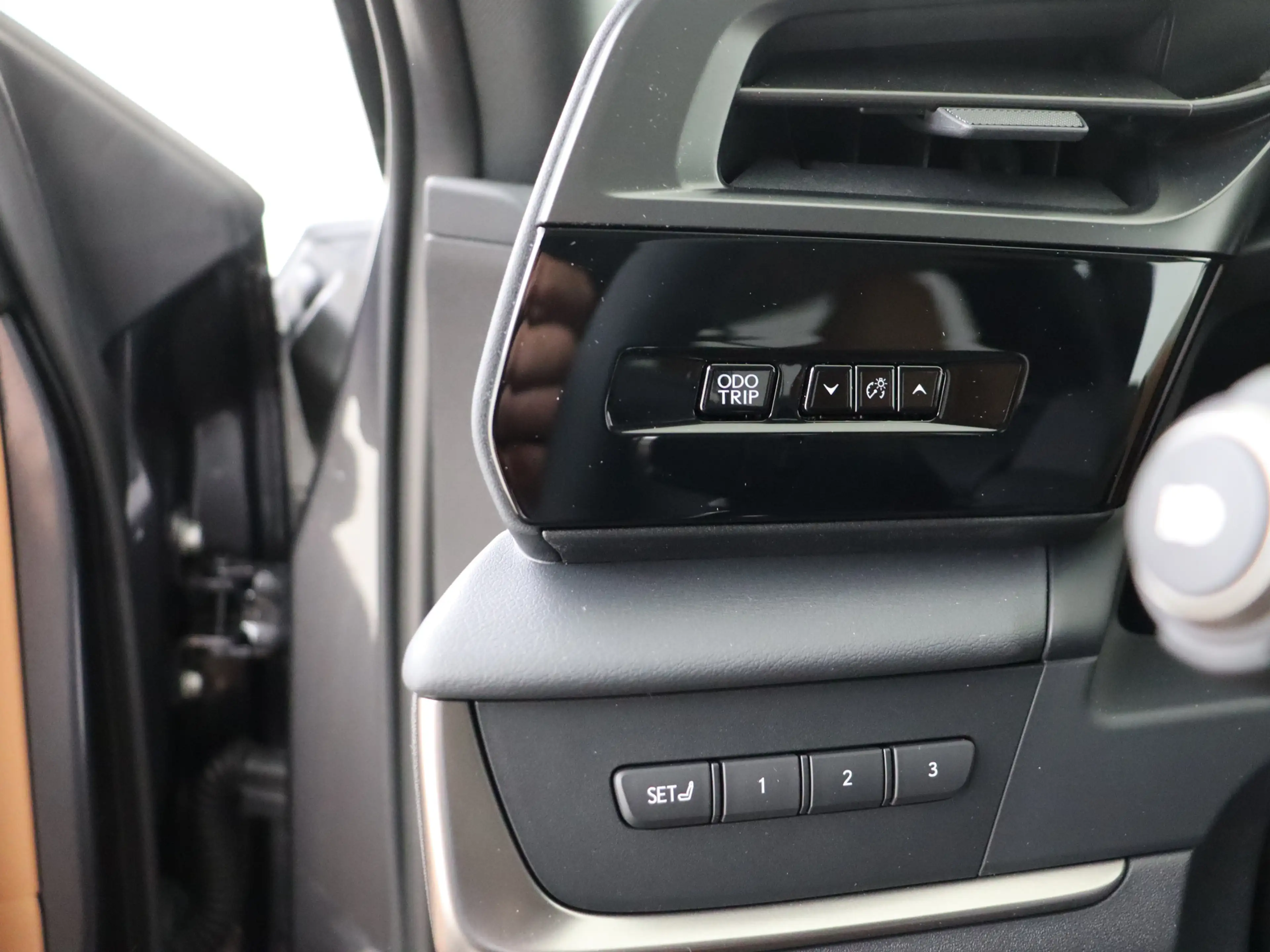 Lexus RZ 350e 35th Edition 77 kWh | Panoramadak | Memory Se — photo 13
