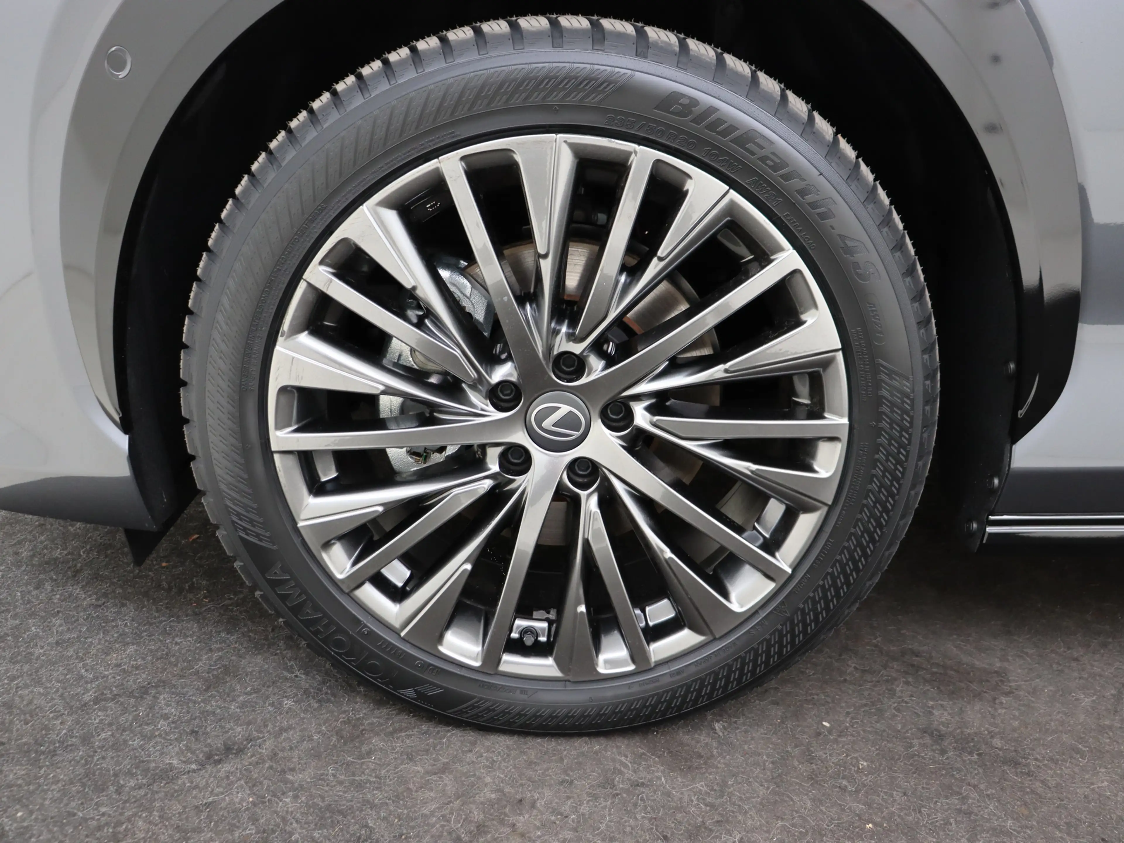 Lexus RZ 350e 35th Edition 77 kWh | Panoramadak | Memory Se — photo 5