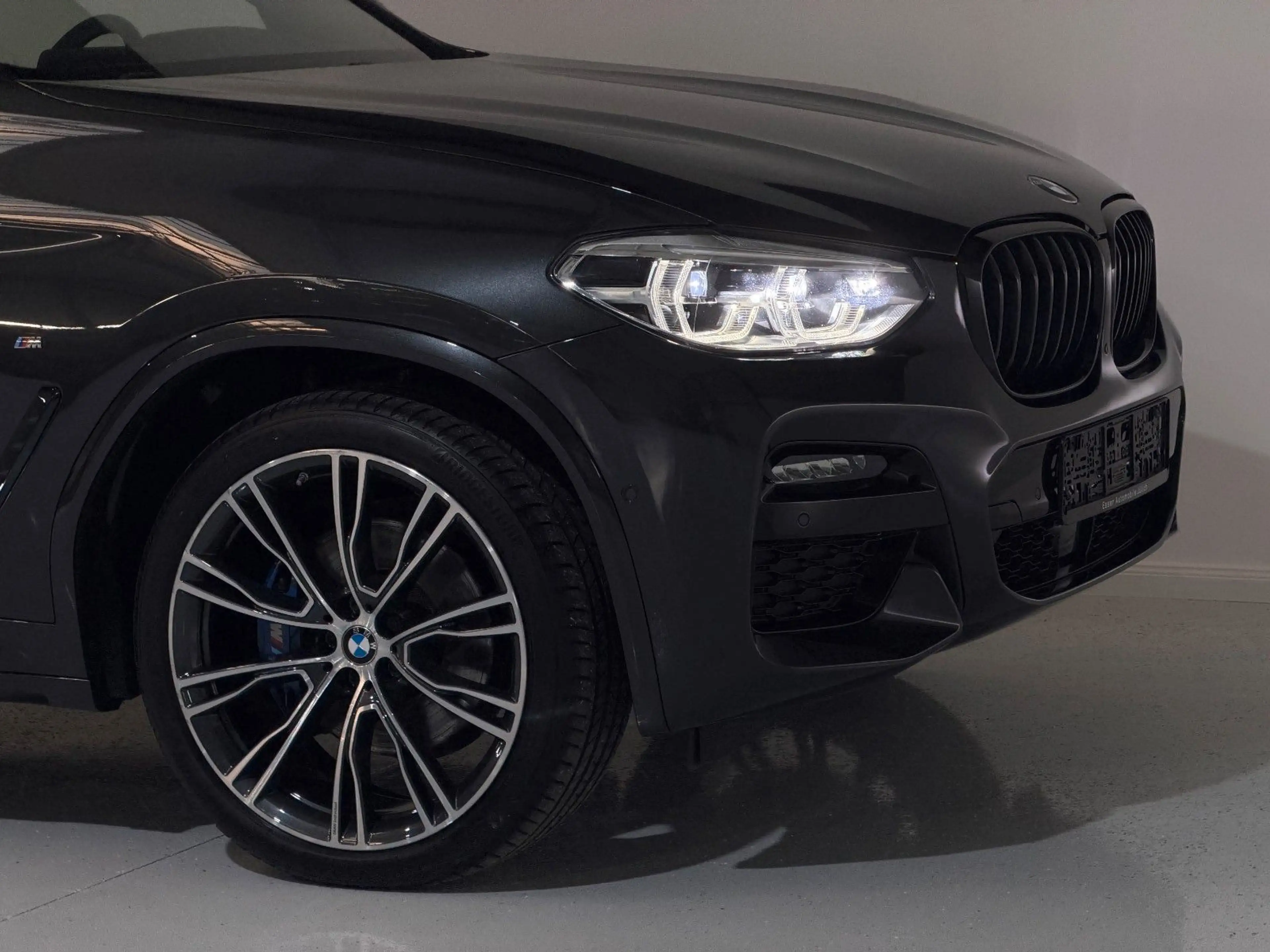 BMW X4 xDrive 30d M Sport *AHK*ACC*360°* — photo 3
