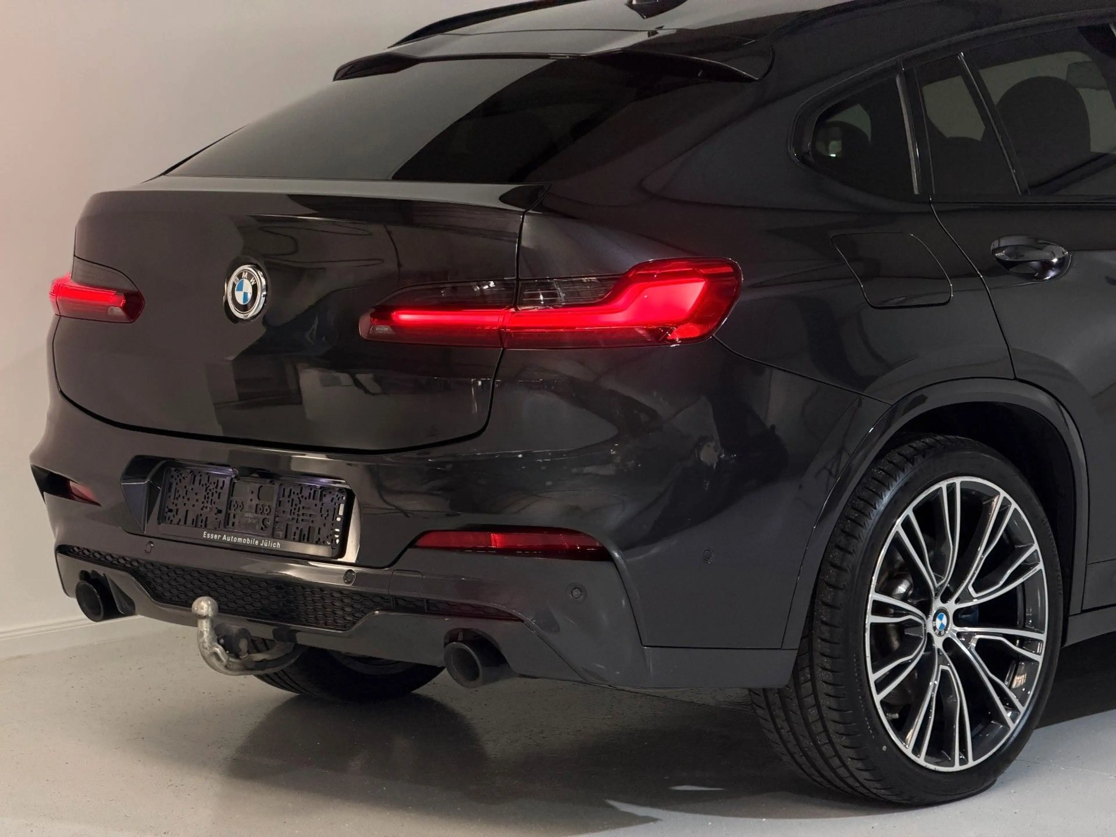 BMW X4 xDrive 30d M Sport *AHK*ACC*360°* — photo 7