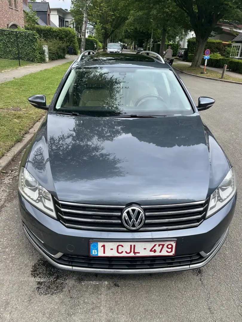 Volkswagen Passat Variant Passat Variant 1.6 TDI BlueMotion Comfortline Gris - 1
