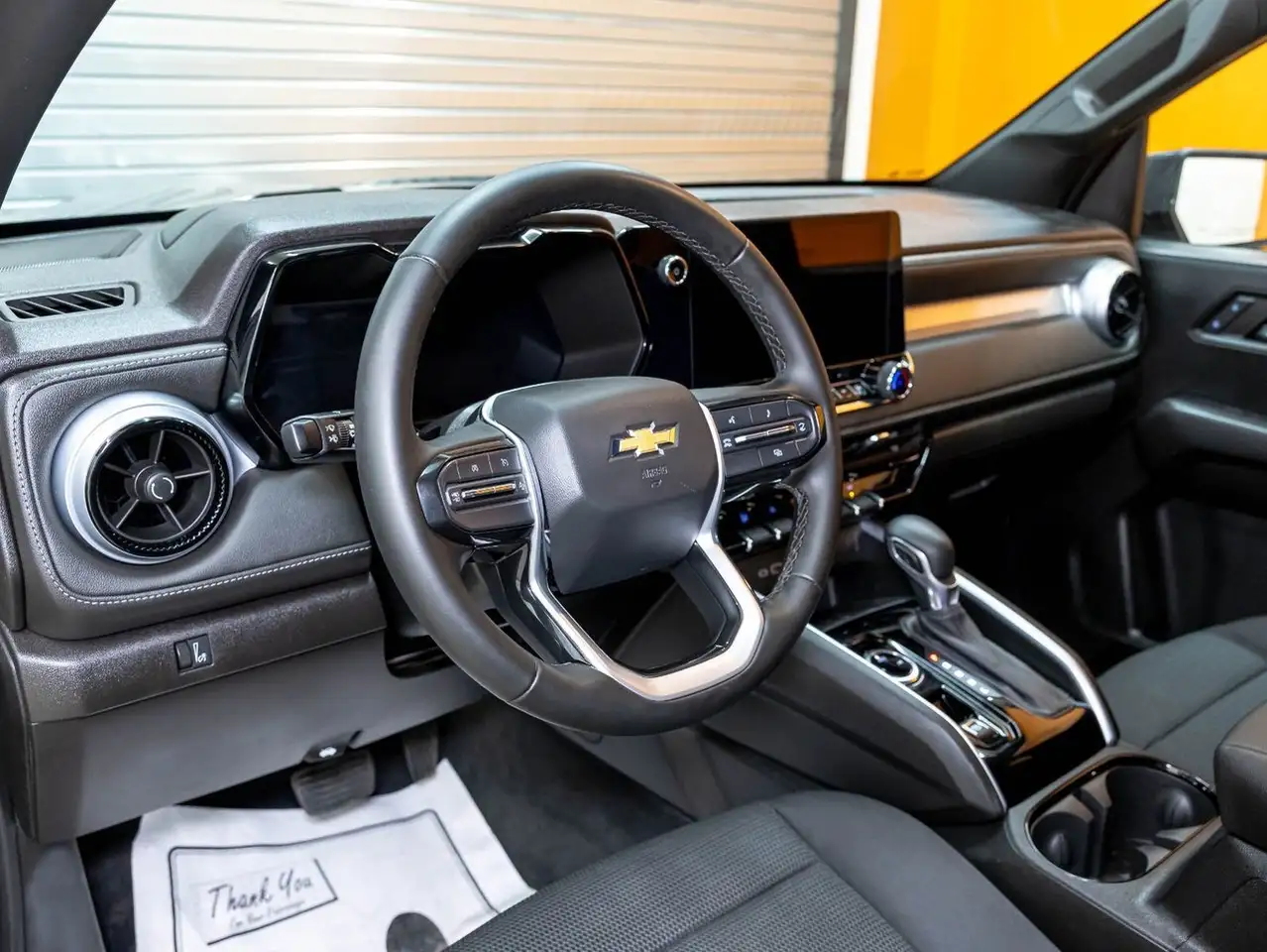 Chevrolet Colorado снимка Chevrolet Colorado