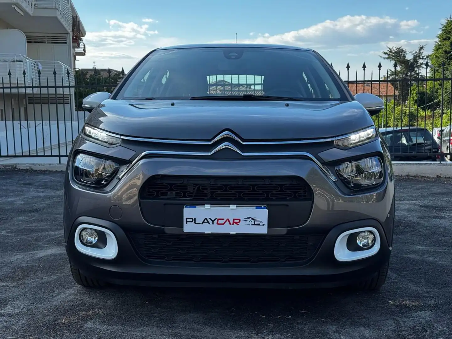 Citroen C3 PURETECH 83 S&S YOU SOLO 2700KM!!! Gris - 2
